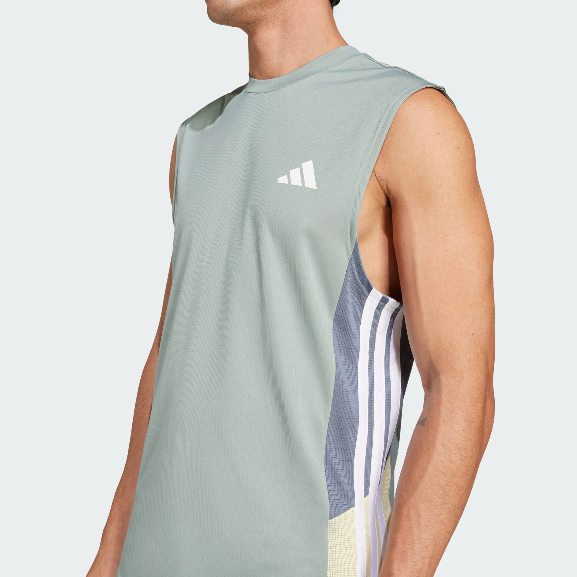 Train Essentials Seasonal Colorblock Tank Top