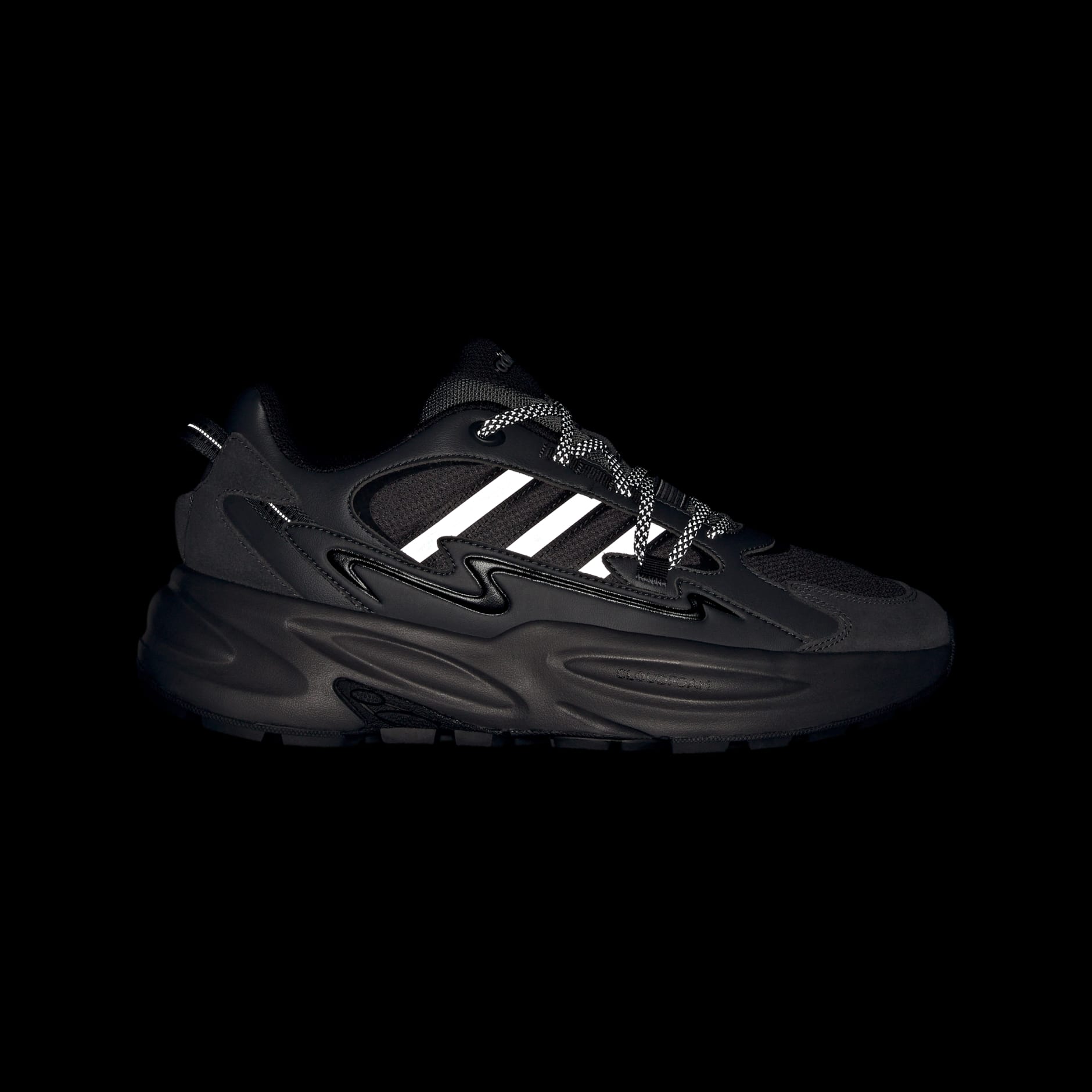 Ozwave Surge 運動鞋