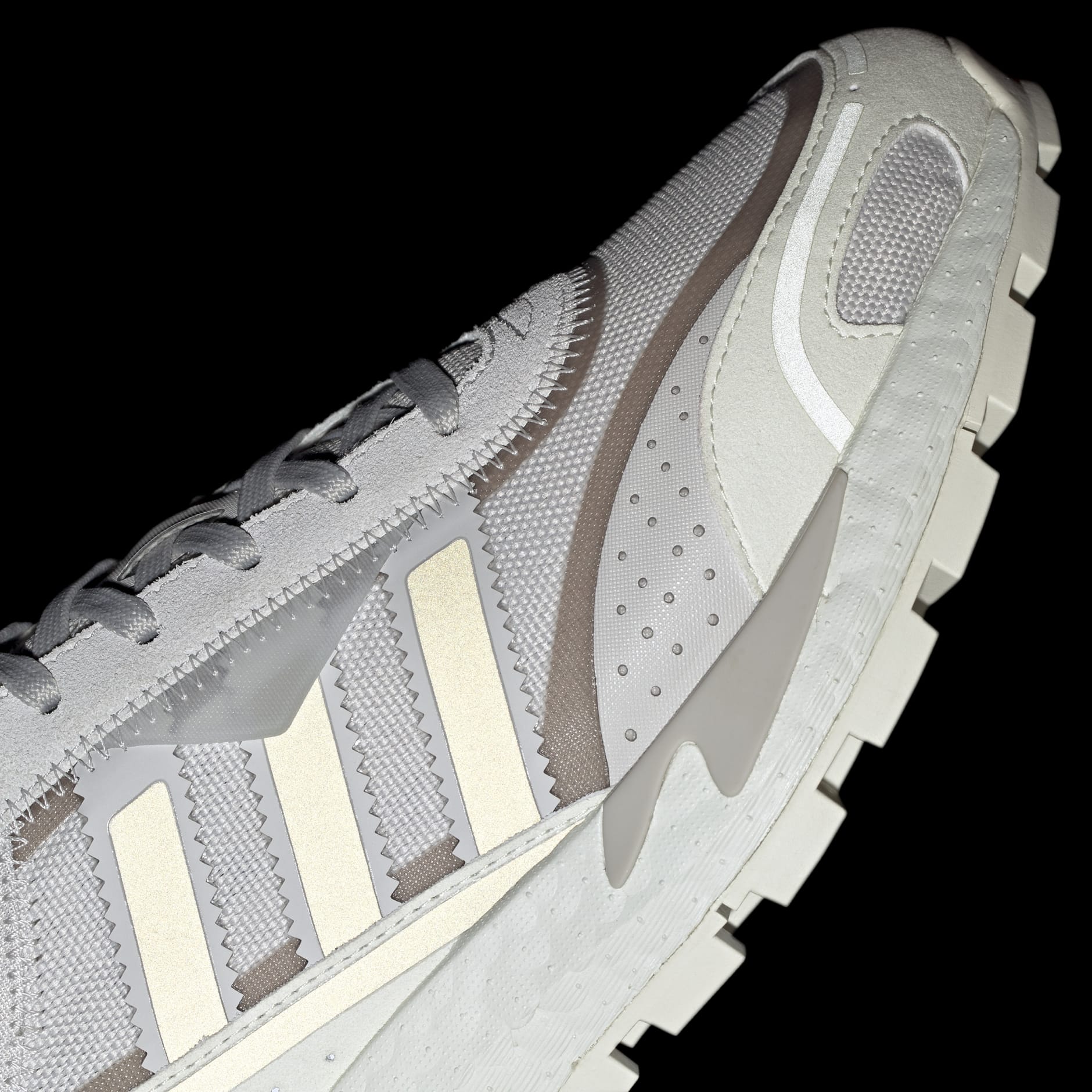 Retropy P9 Shoes
