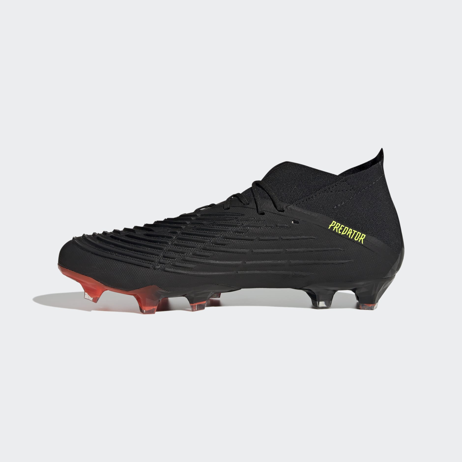 נעלי Predator Edge.1 Firm Ground Boots
