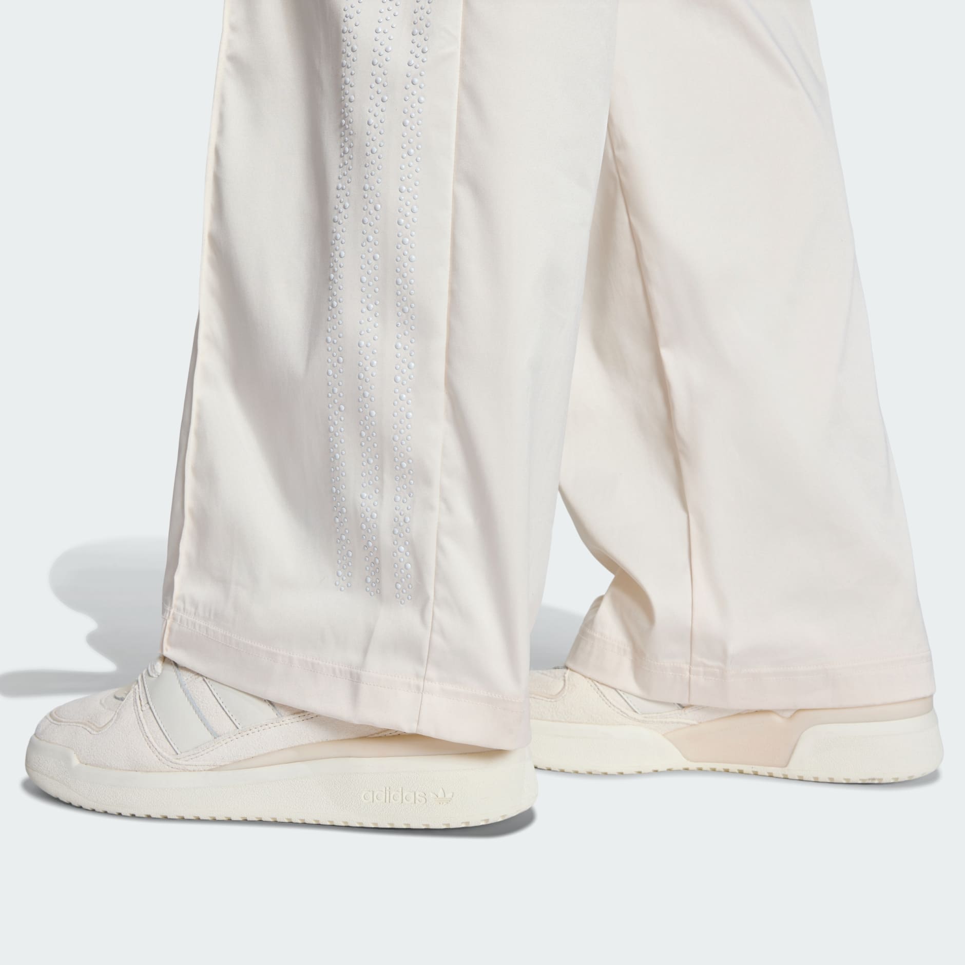 PEARL FIREBIRD LOOSE TRACKPANTS