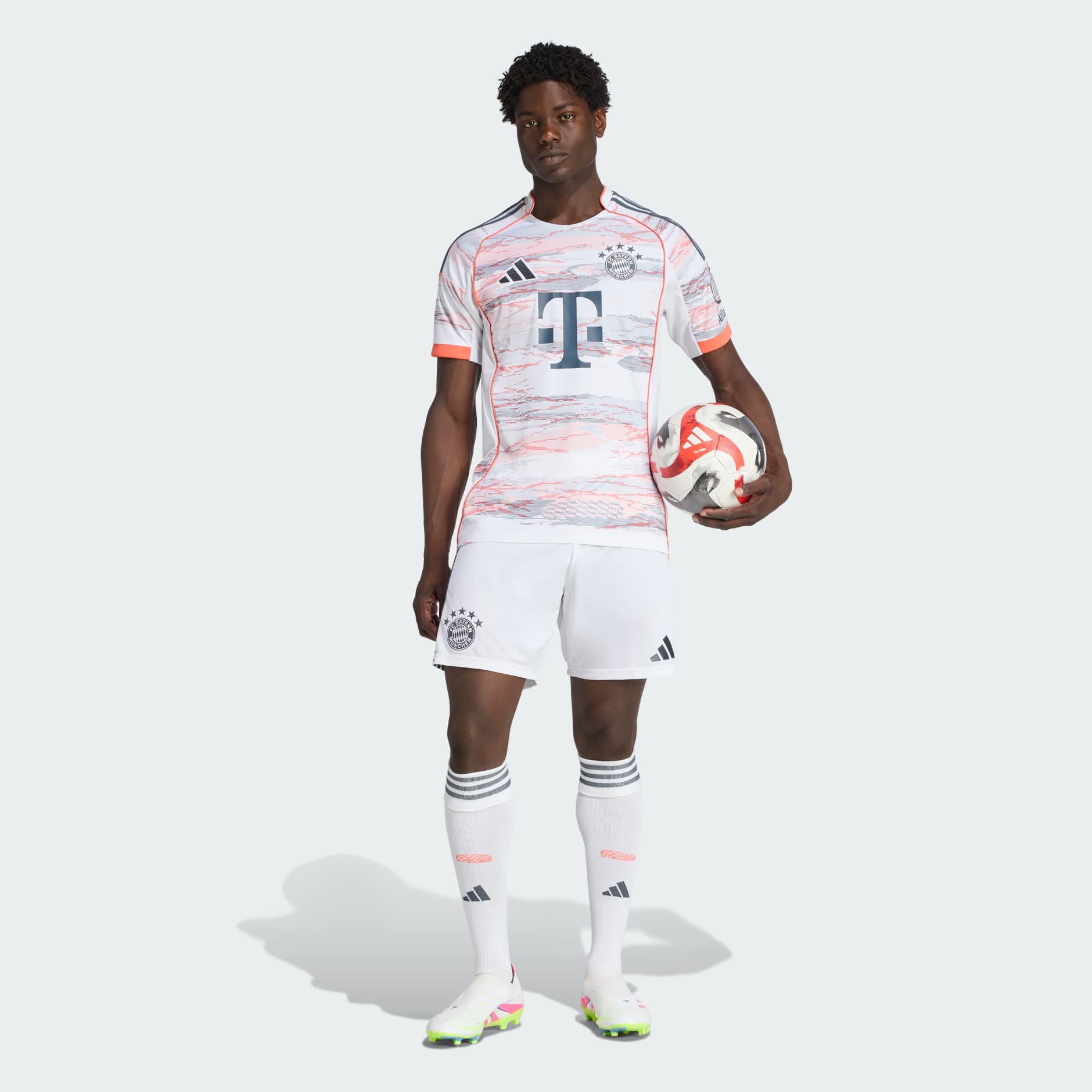شورت FC Bayern 25/26 Away