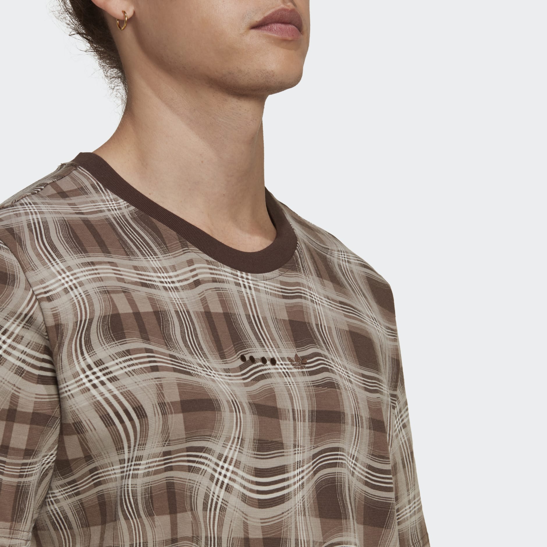 Reveal Allover Print Short Sleeve Tee