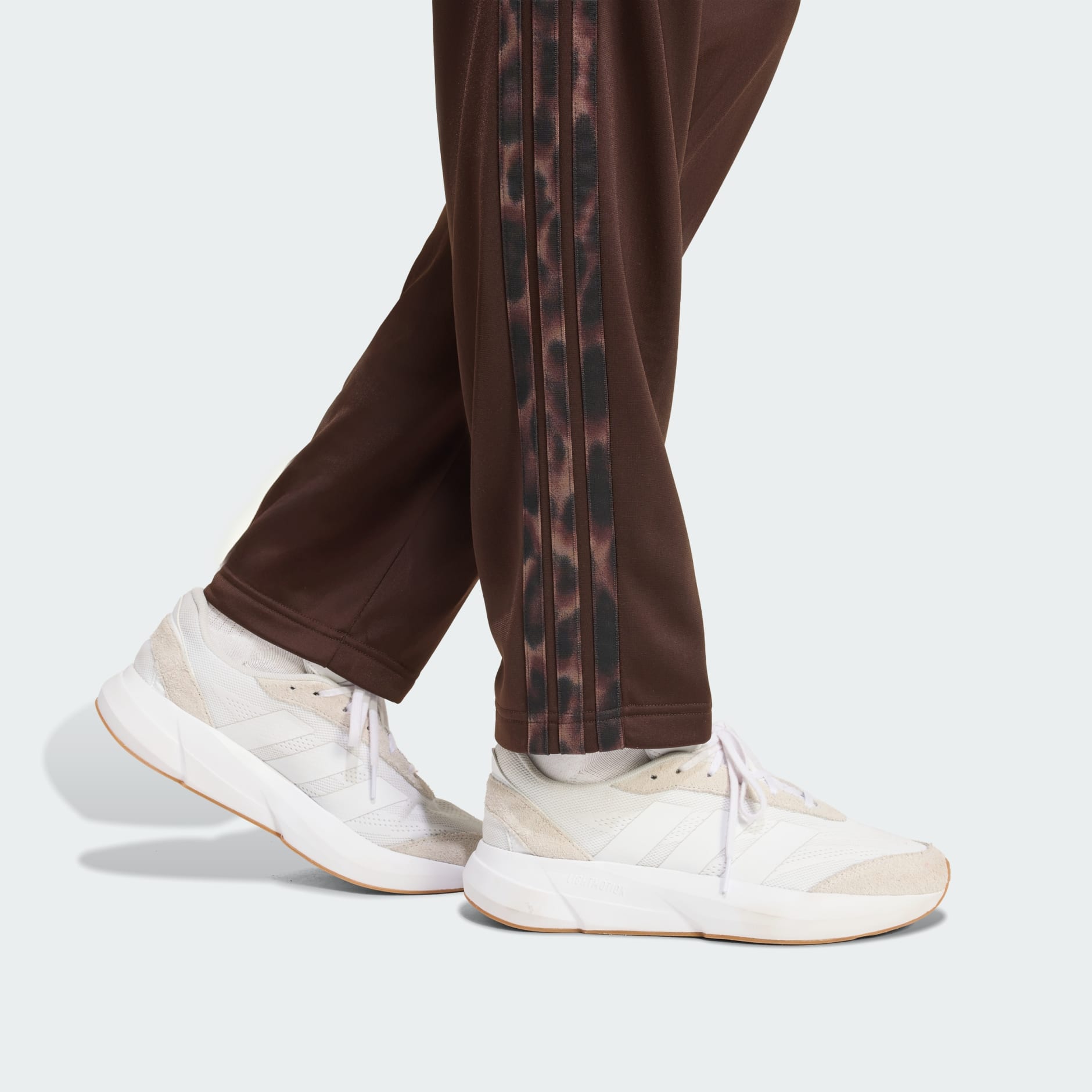 TRENING CU IMPRIMEU LEOPARD, CU 3 DUNGI