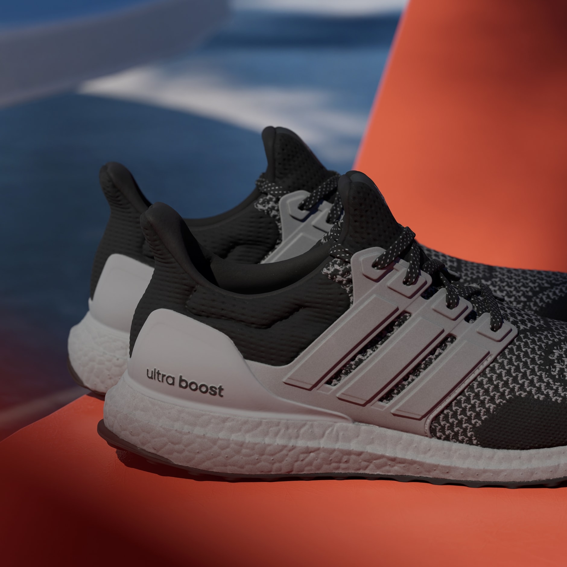 Ultraboost 1.0 נעלי