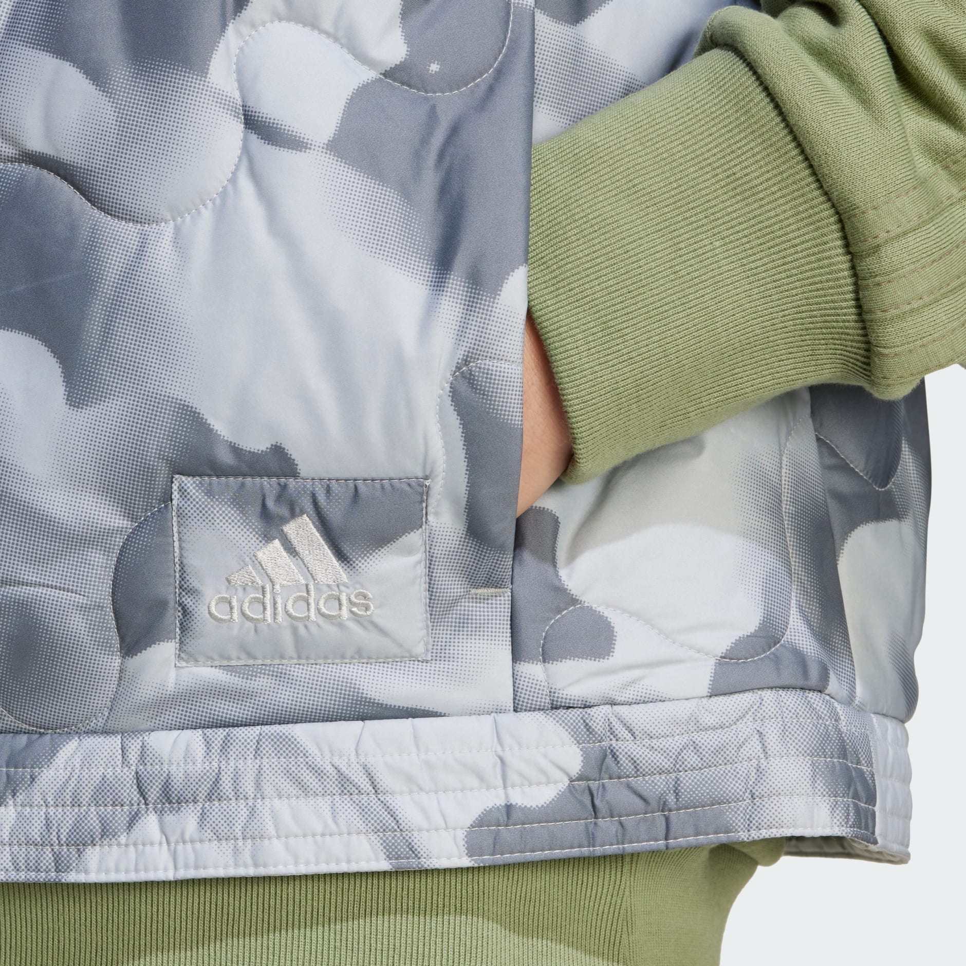 Nuganic Light Insulation Jacket