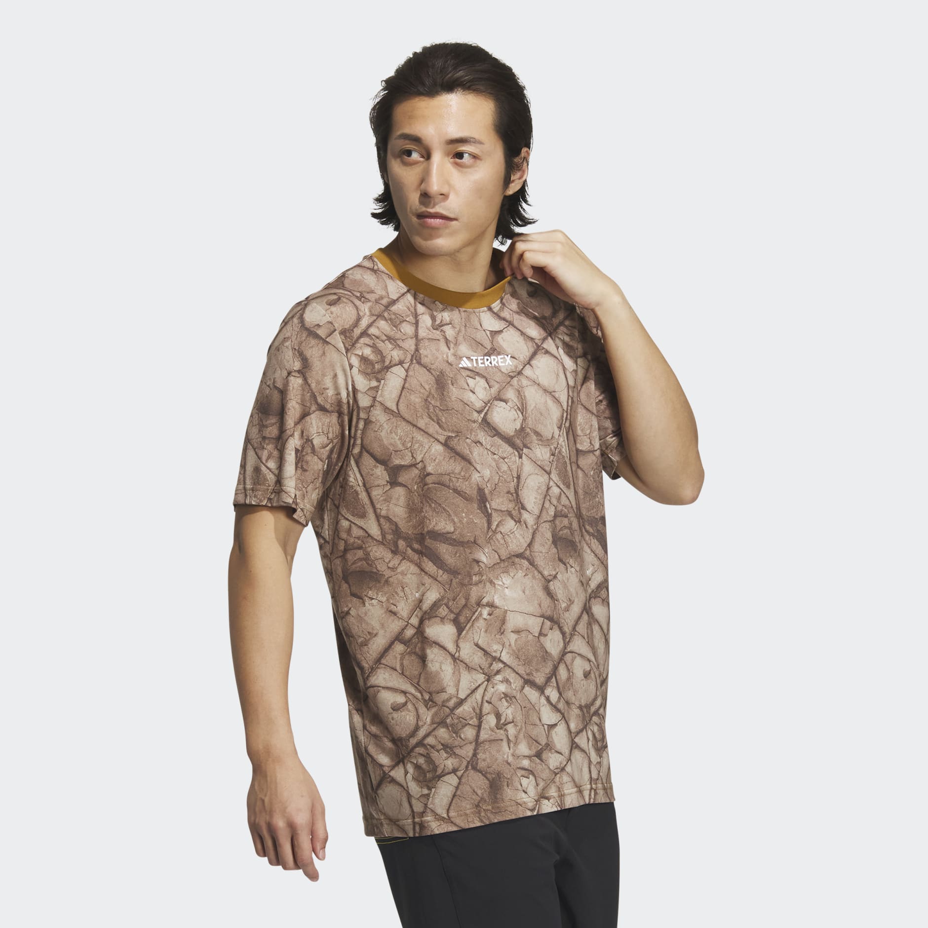 تيشيرت National Geographic Graphic Tencel Short Sleeve (للجنسين)
