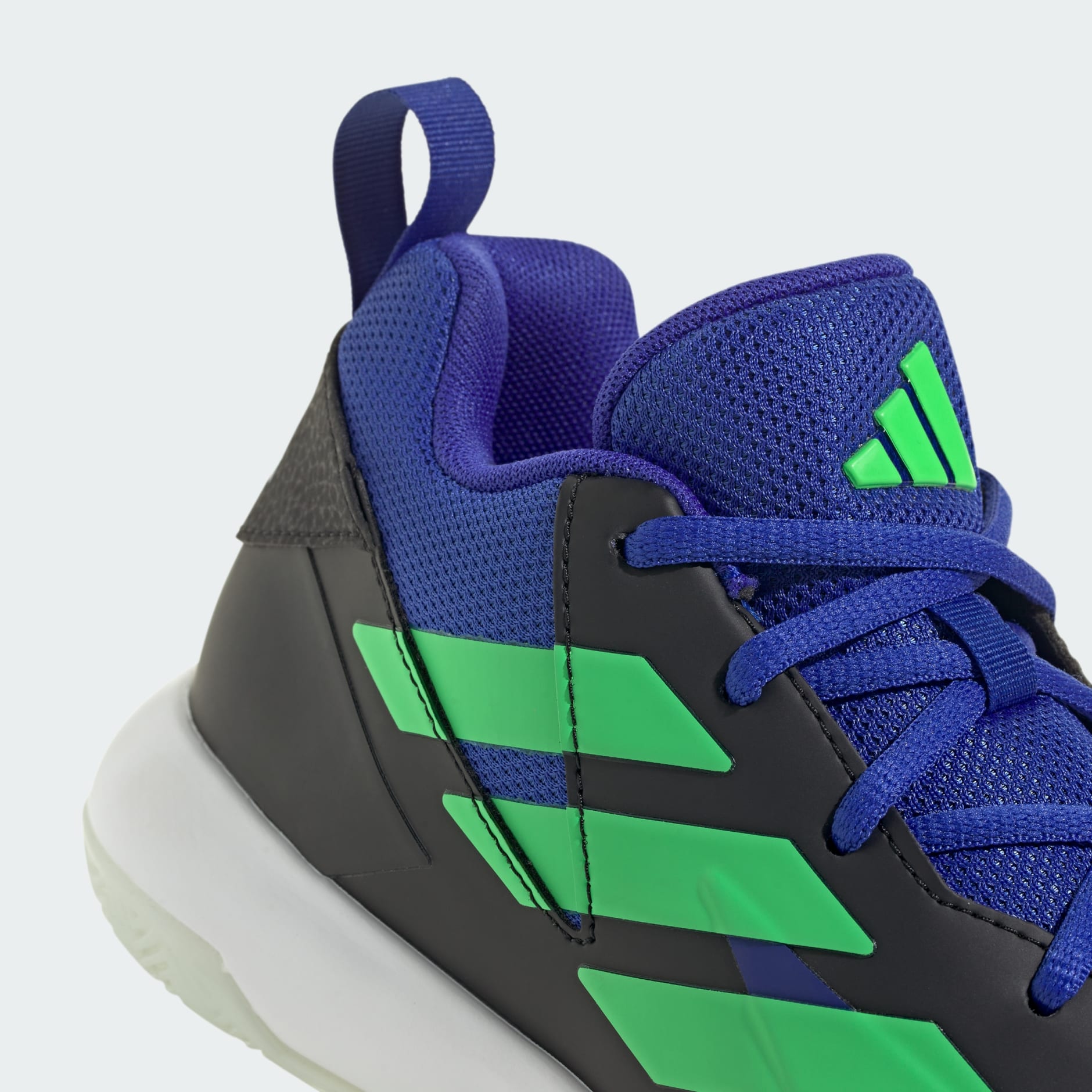 Tenis Cross 'Em Up Select Mid Kids