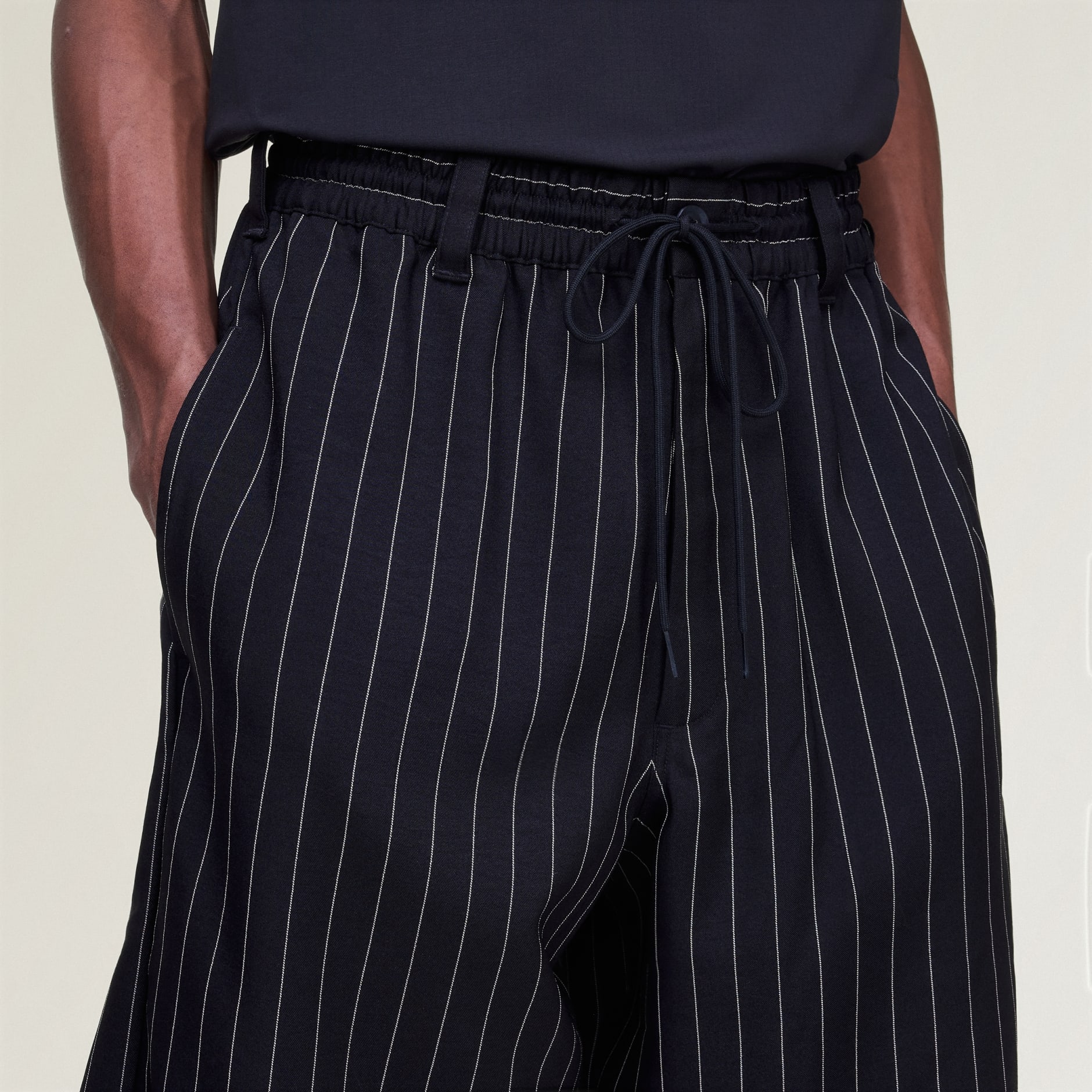 PANTALONI SCURȚI Y-3 PINSTRIPE SPORT UNIFORM