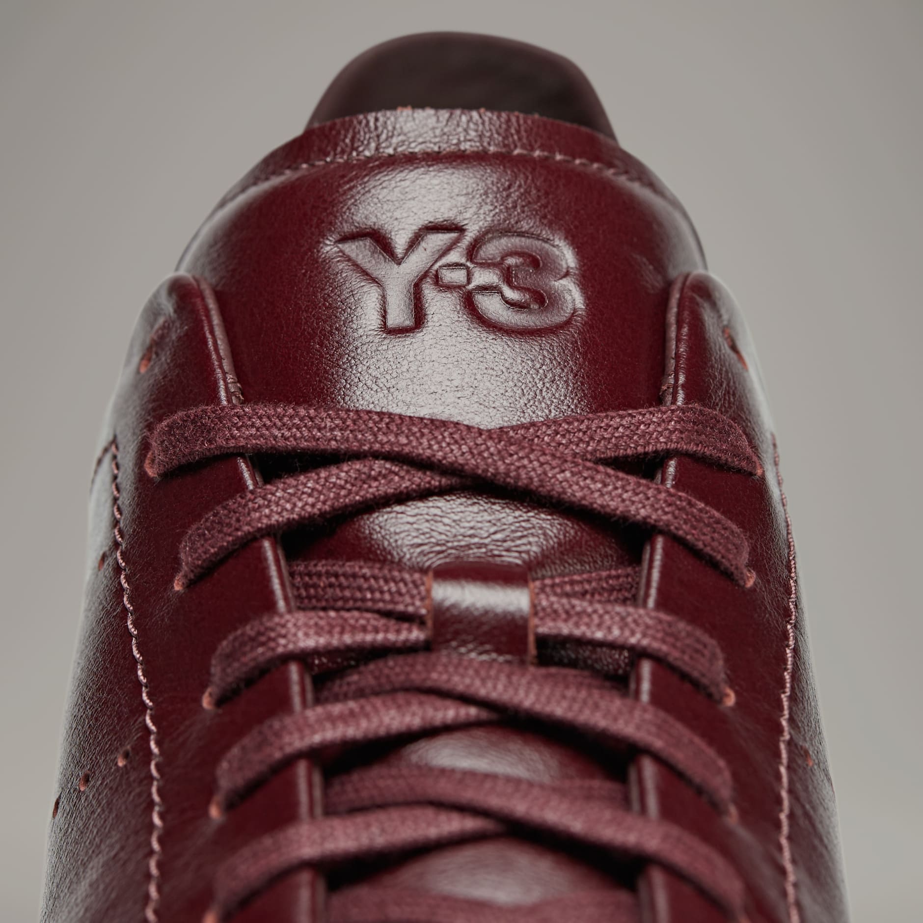 Stan orders smith burgundy velvet