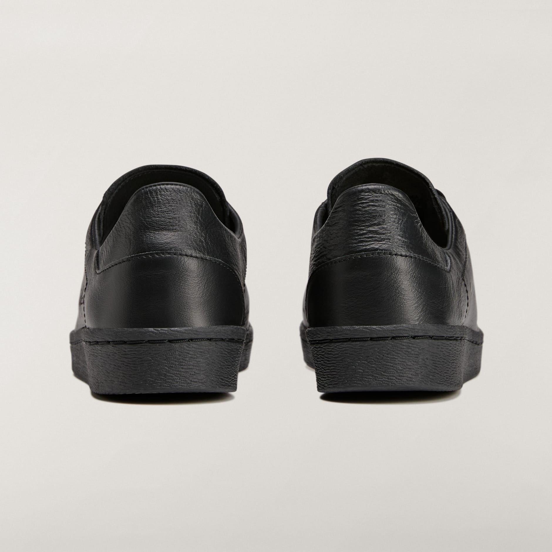 حذاء SUPERSTAR من Y-3