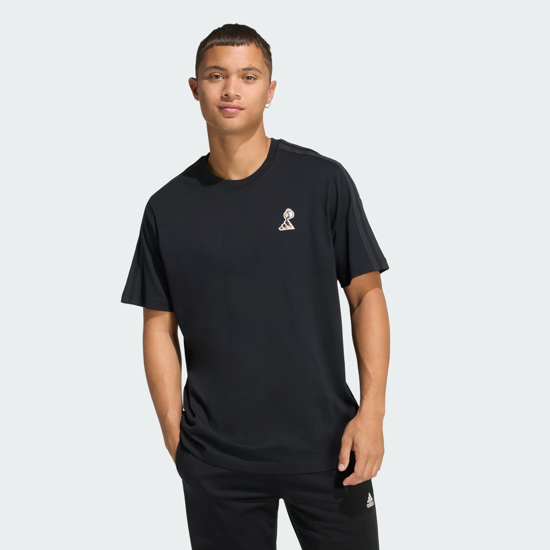 LUX COFFEE CAFE POUR GRAPHIC T-SHIRT