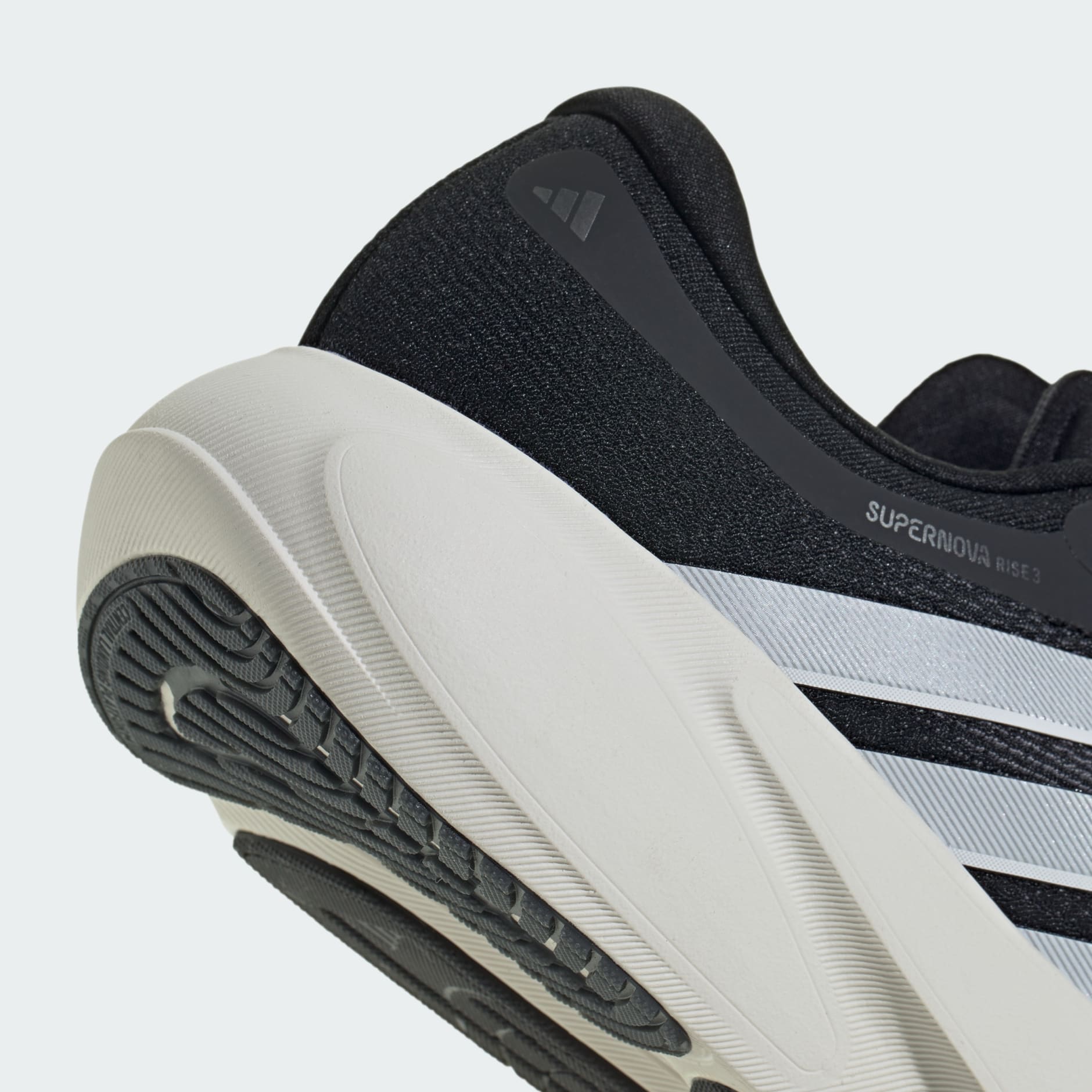 SUPERNOVA RISE 3 RUNNING SHOES