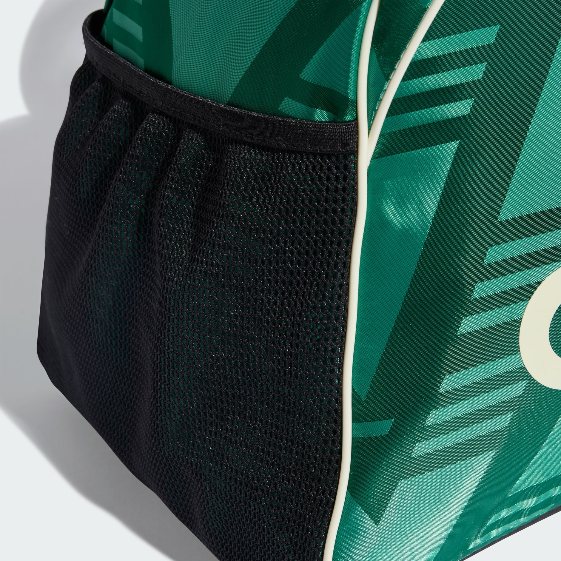 LARGE FOOTBALL DUFFLE