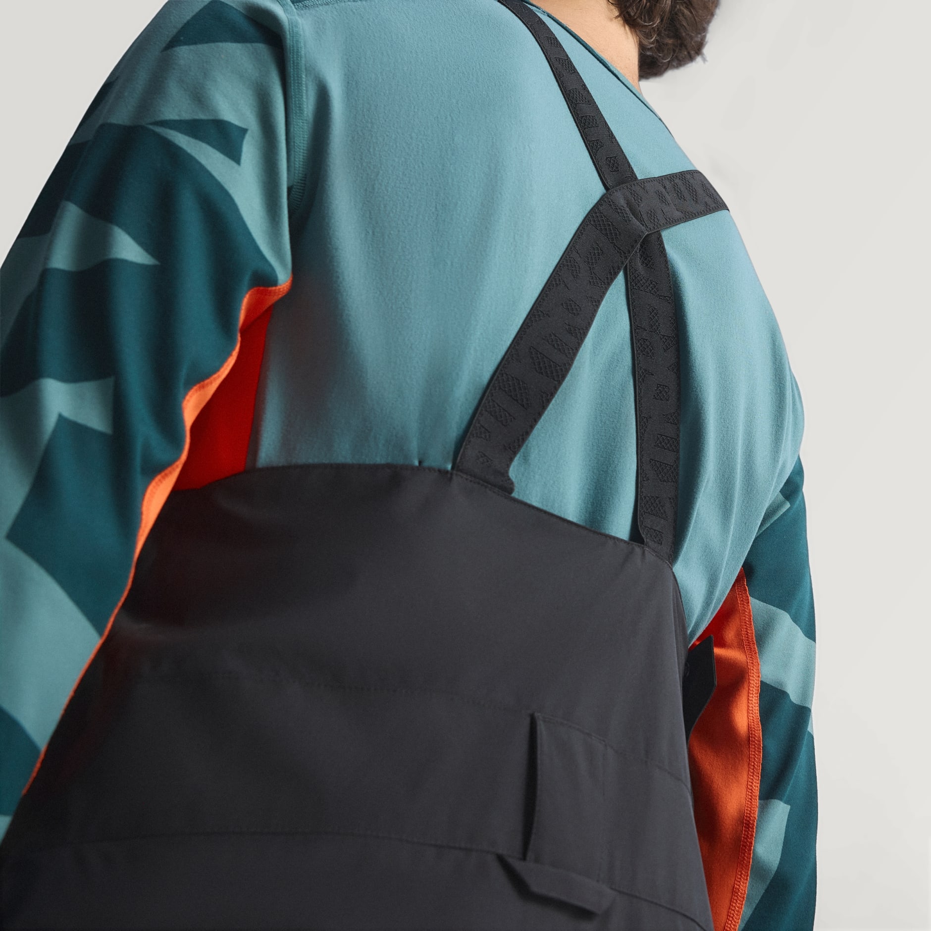 Pantaloni Terrex Multi 2 Layer CLIMAPROOF Izolați Cu Salopetă