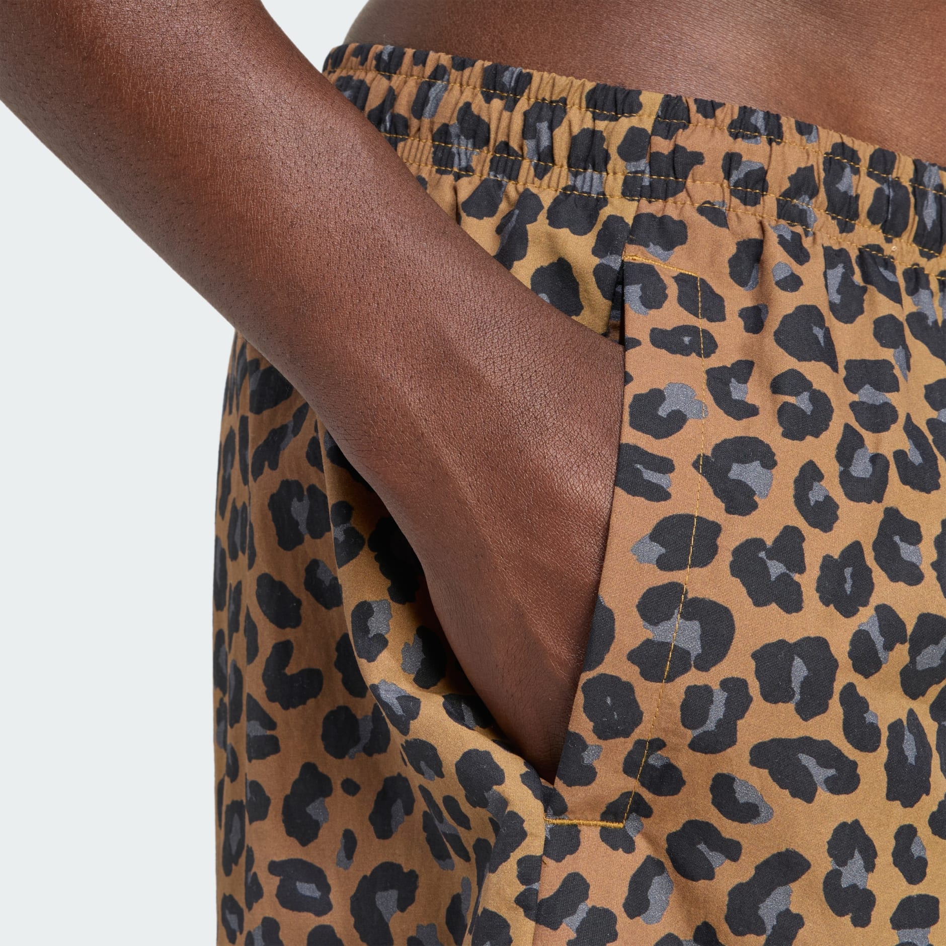 Leopard 8 Inch Swim Short