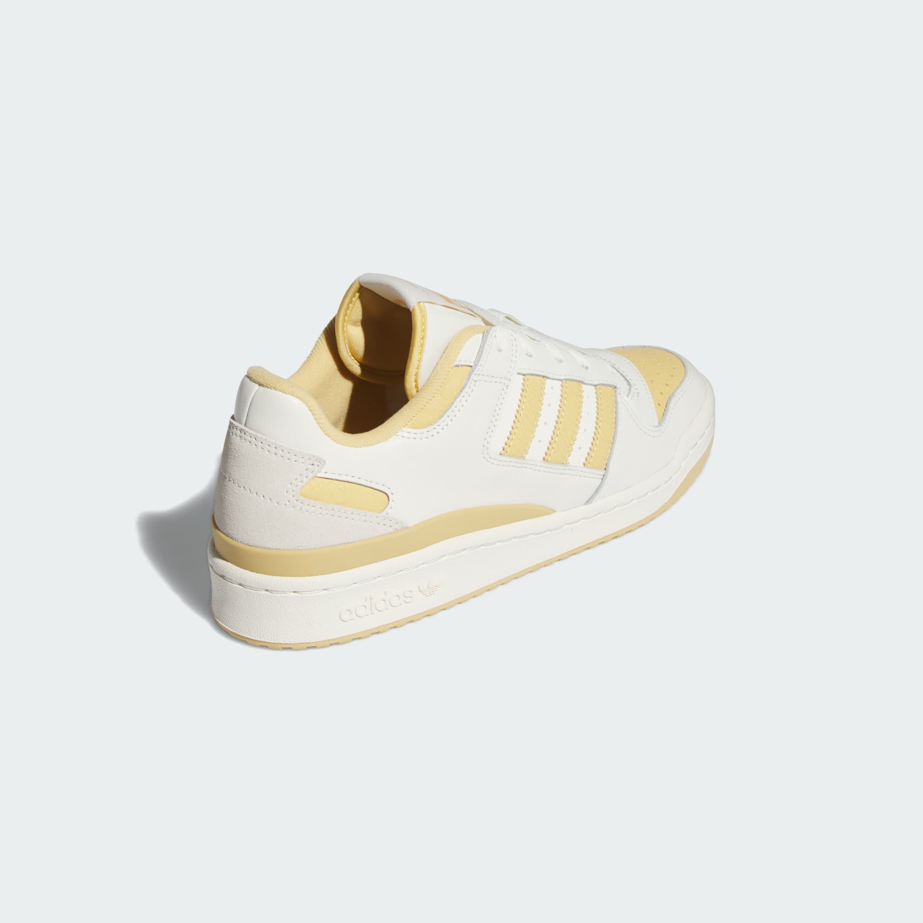 Men's Shoes - Forum Low CL Shoes - Beige | adidas Saudi Arabia