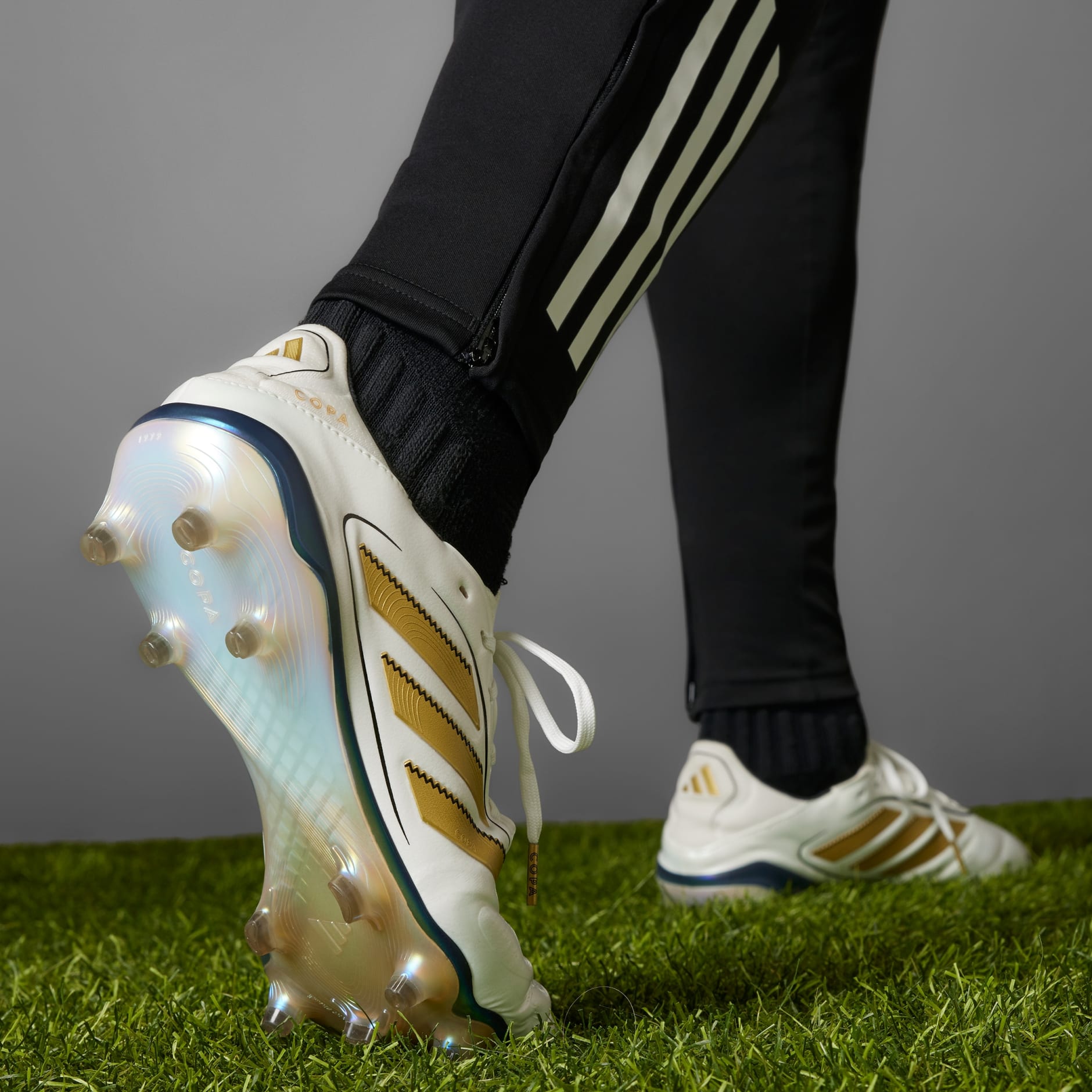COPA PURE 3 ELITE SG アディダス Boots - Copa Pure 3 Elite Firm Ground Boots - White | adidas