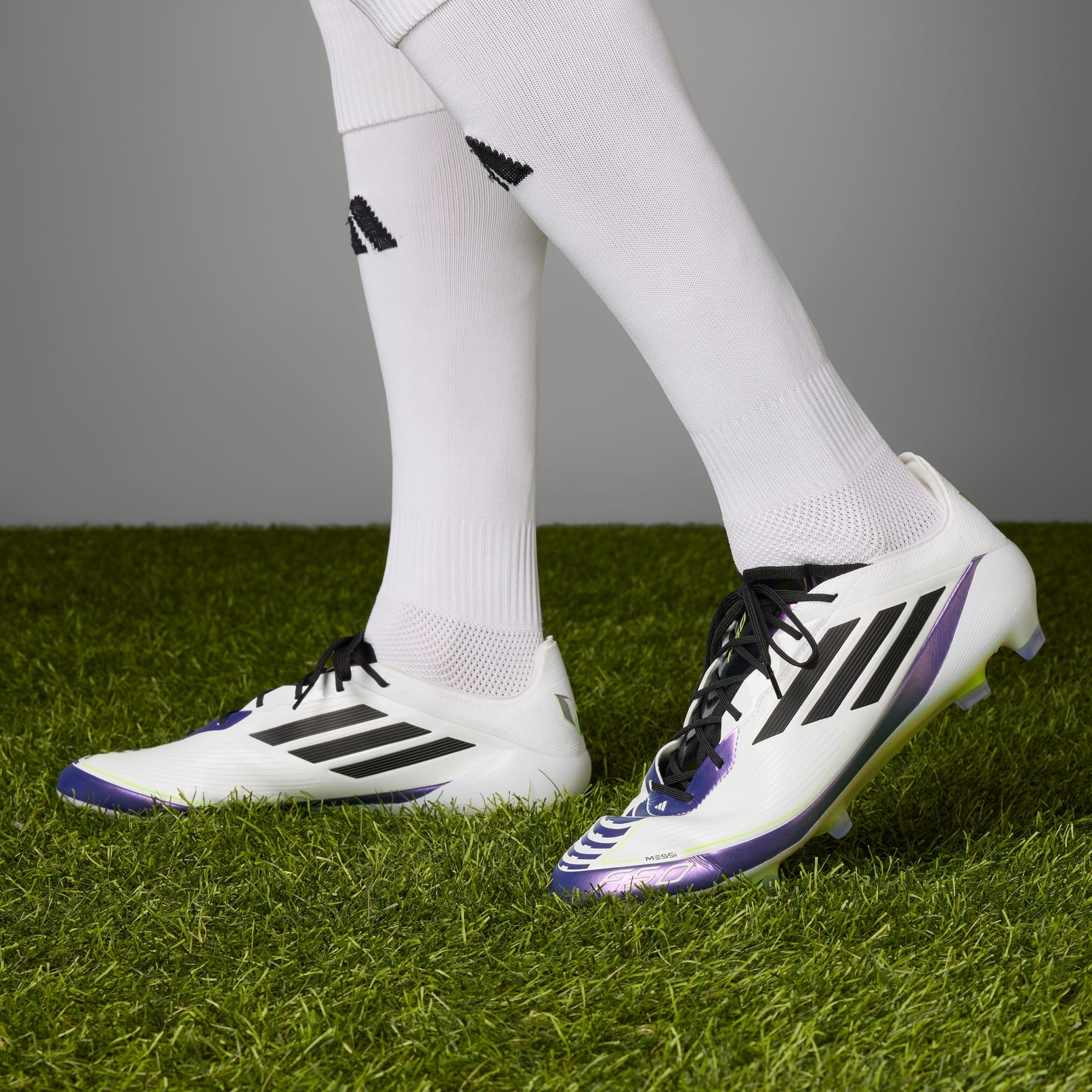 Adidas messi blancos on sale