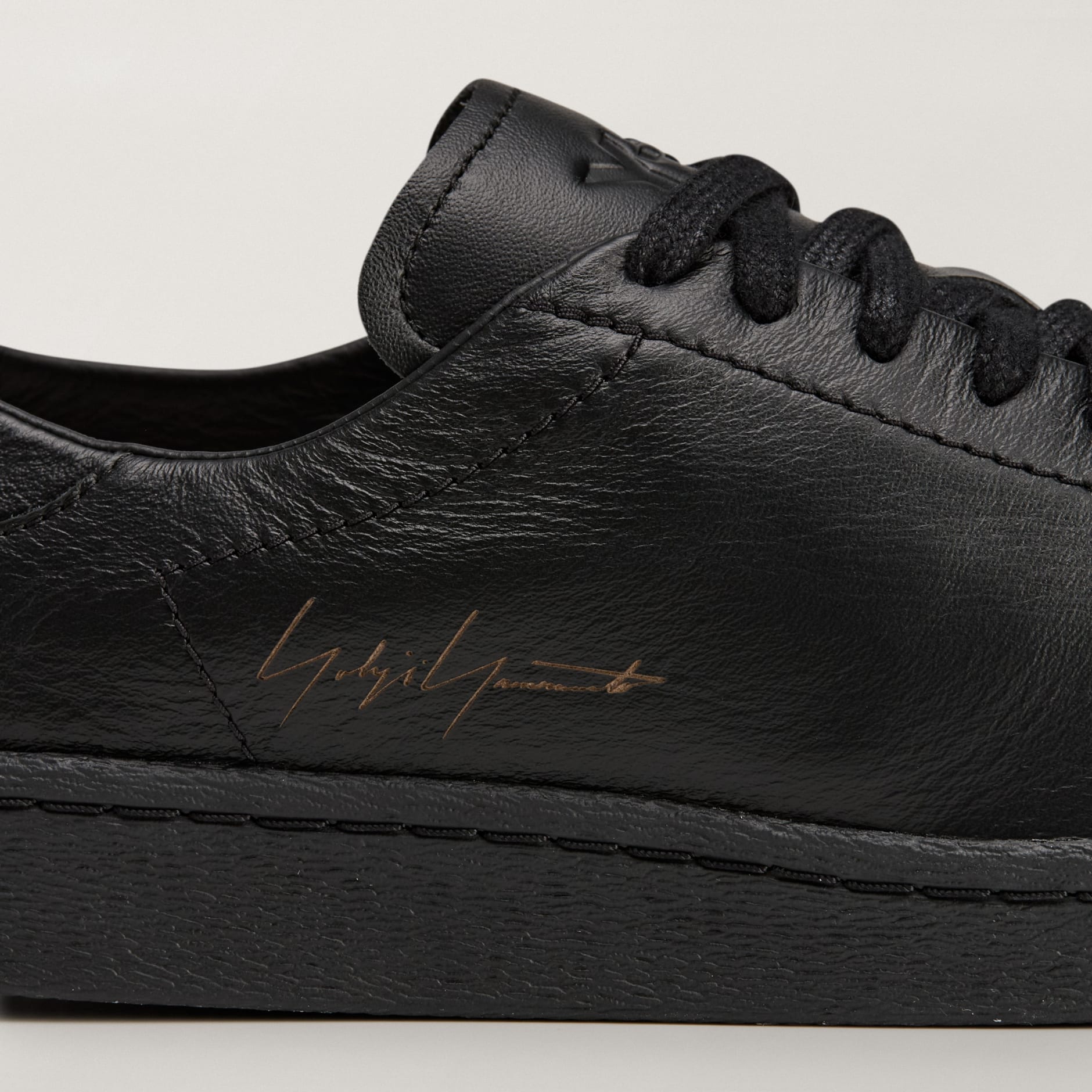 حذاء SUPERSTAR من Y-3