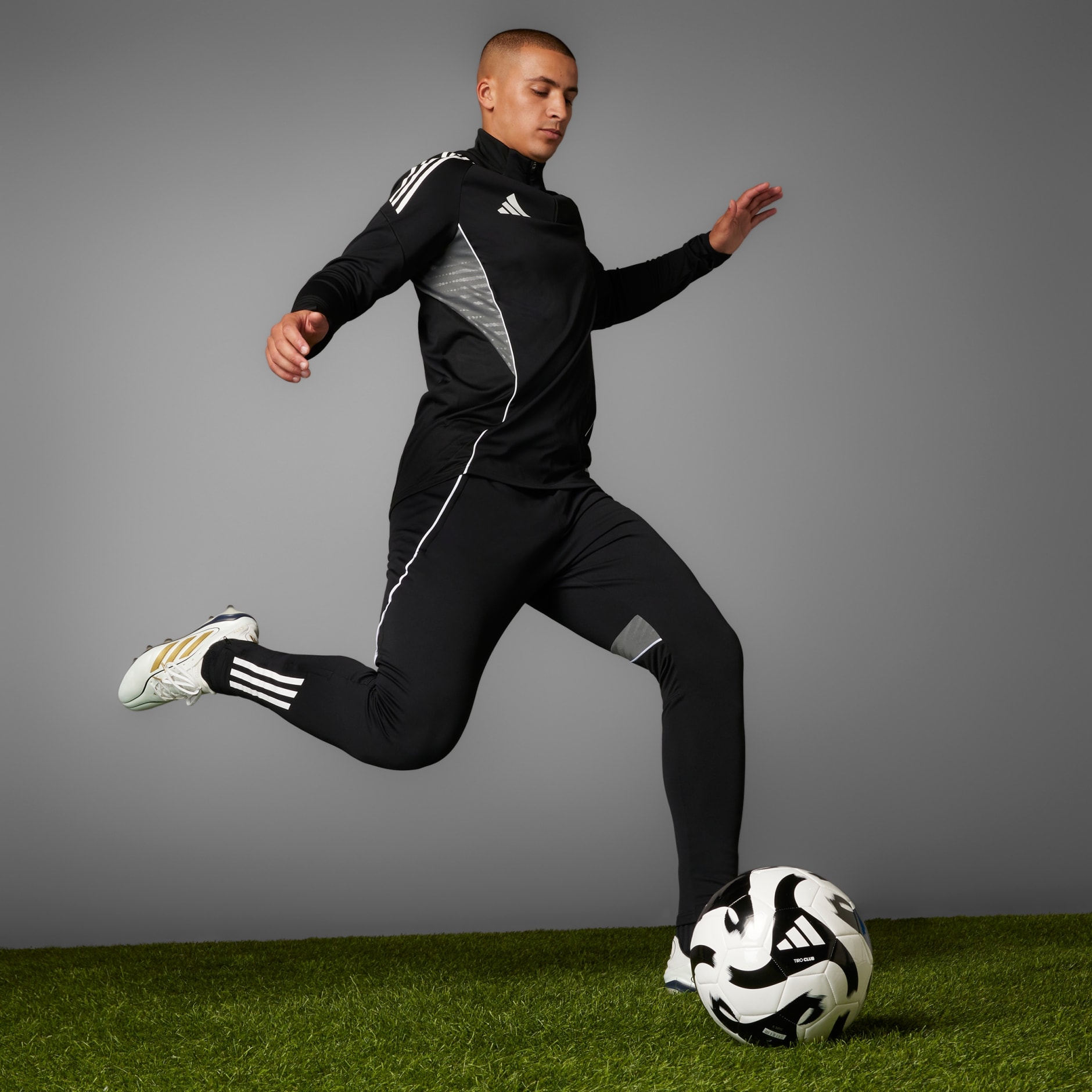 Guayos Copa Pure 3 Elite Terreno Firme