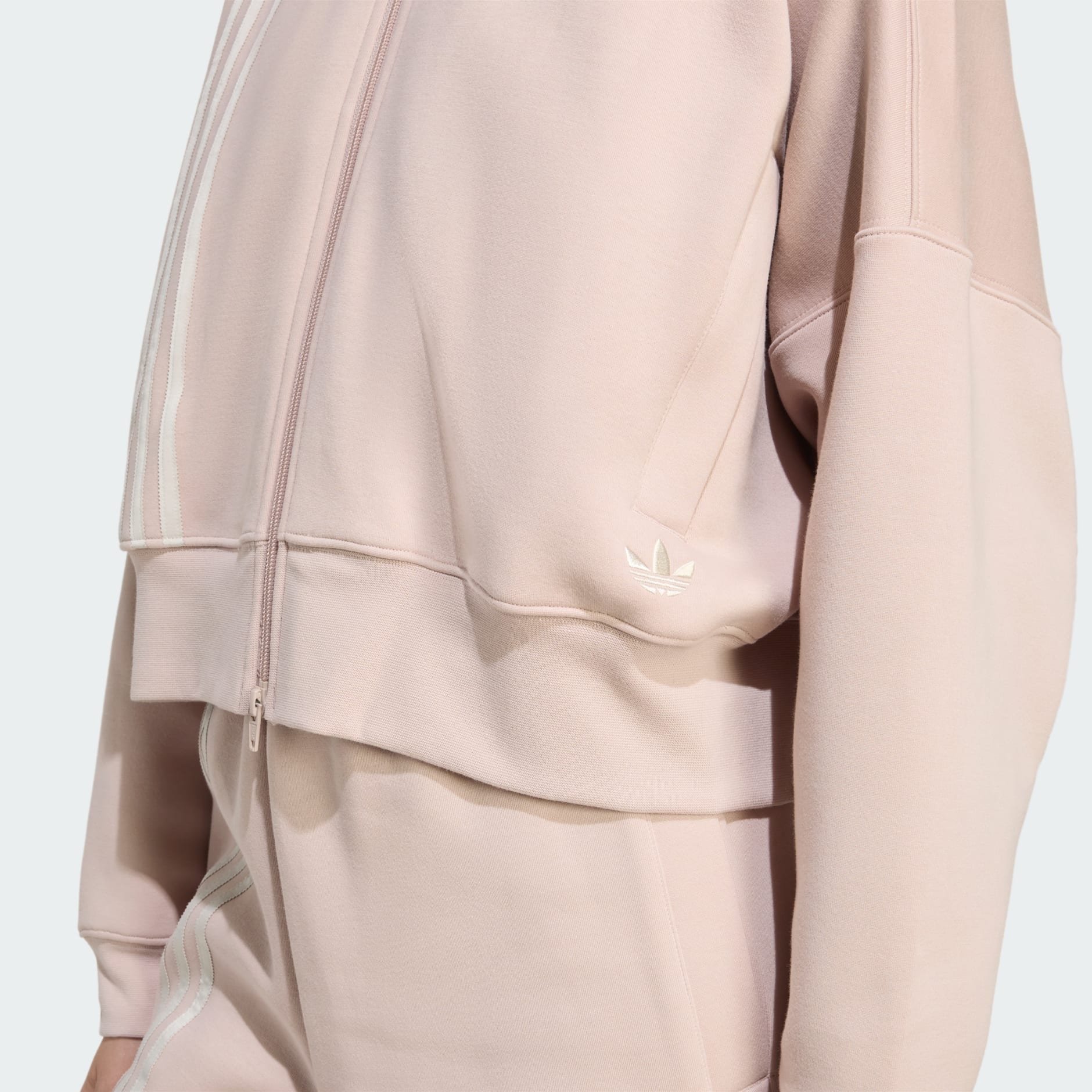 3 dungi plasate neconvențional și fermoar lung