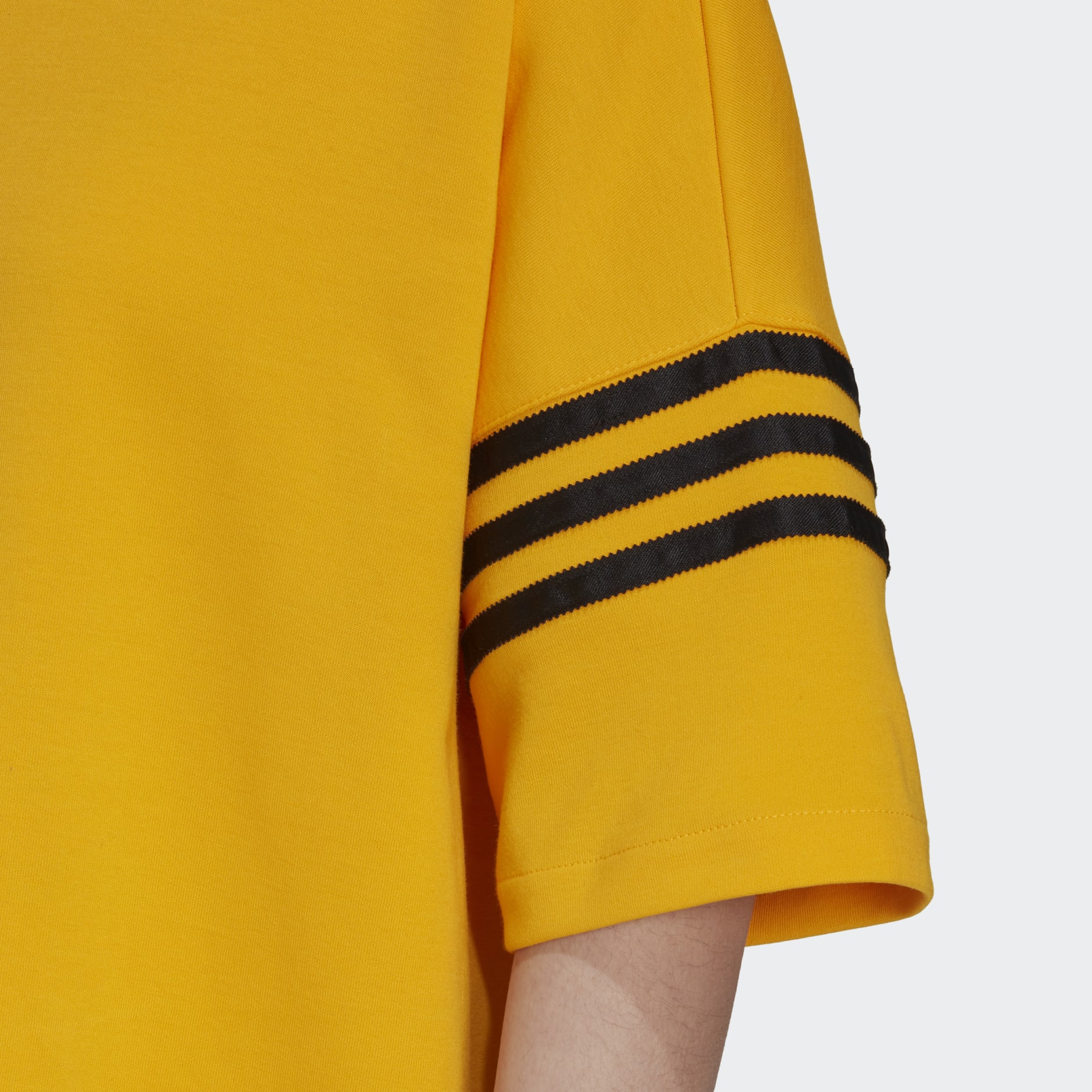 Adicolor Neuclassics Tee Dress