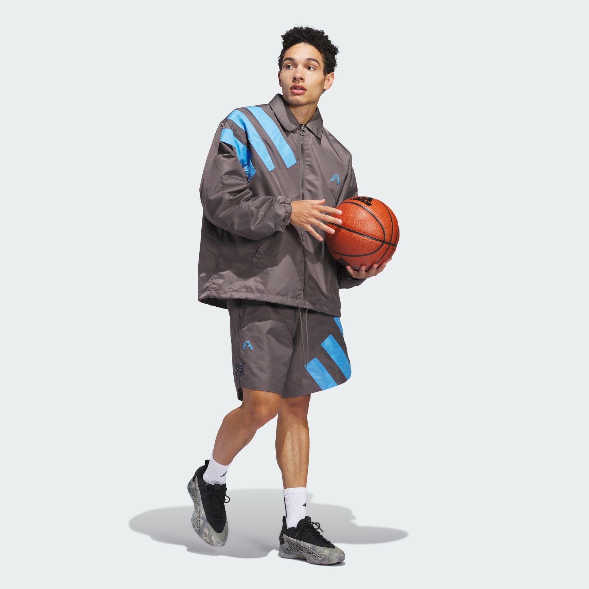 パンツ・ボトムスその他 adidas Anthony Edwards Short Pants Charcoal IW8052 Clothing - Anthony Edwards 1 Foundation Shorts - Brown