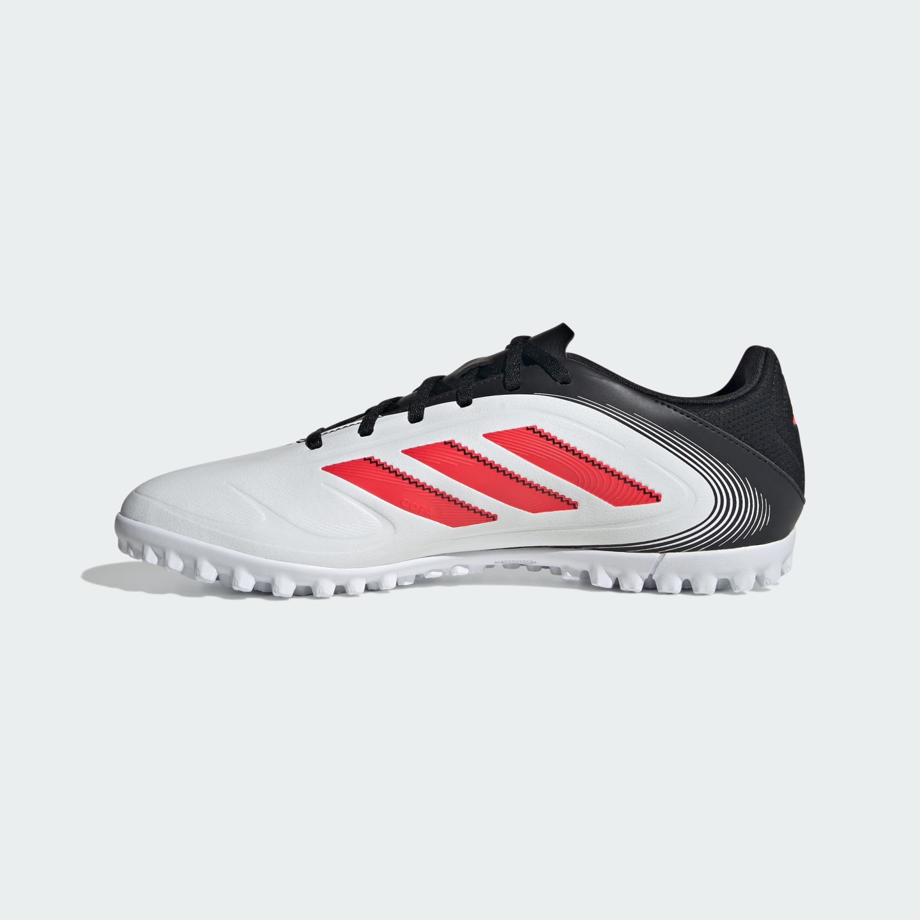 Copa Pure 3 Club 草披場足球球靴