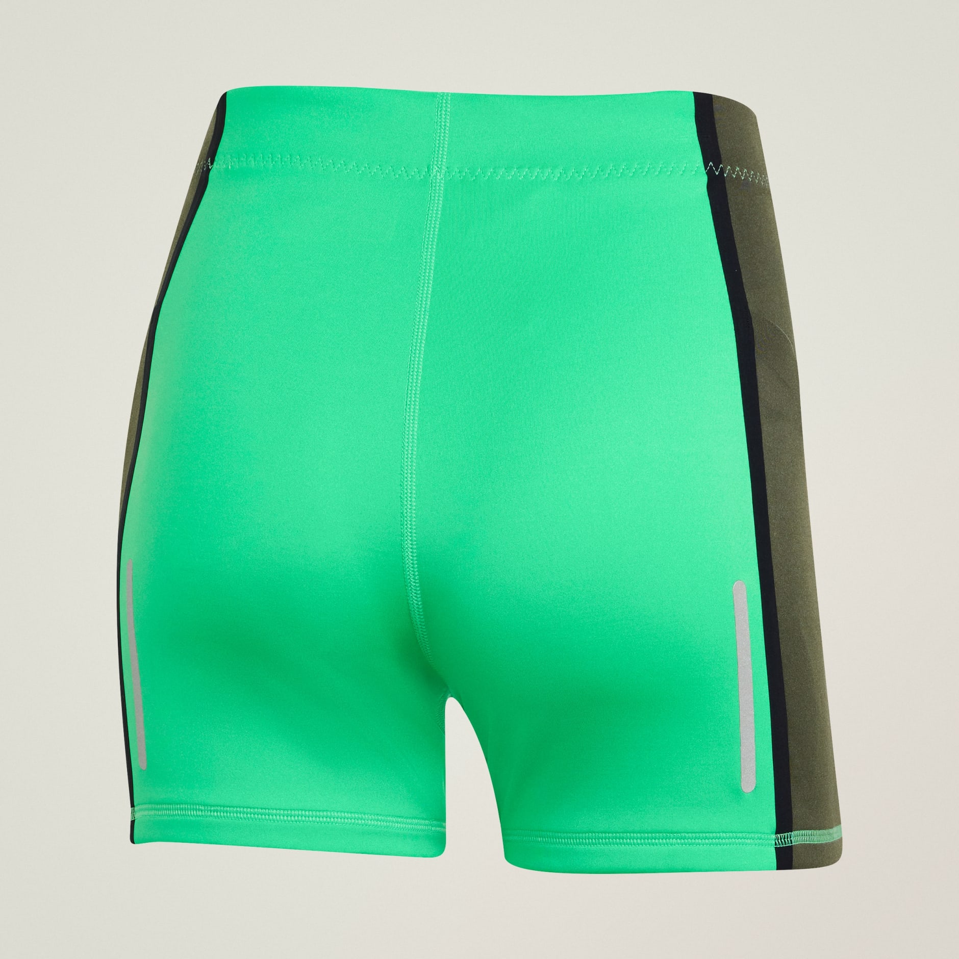 شورت ضيّق adidas by Stella McCartney