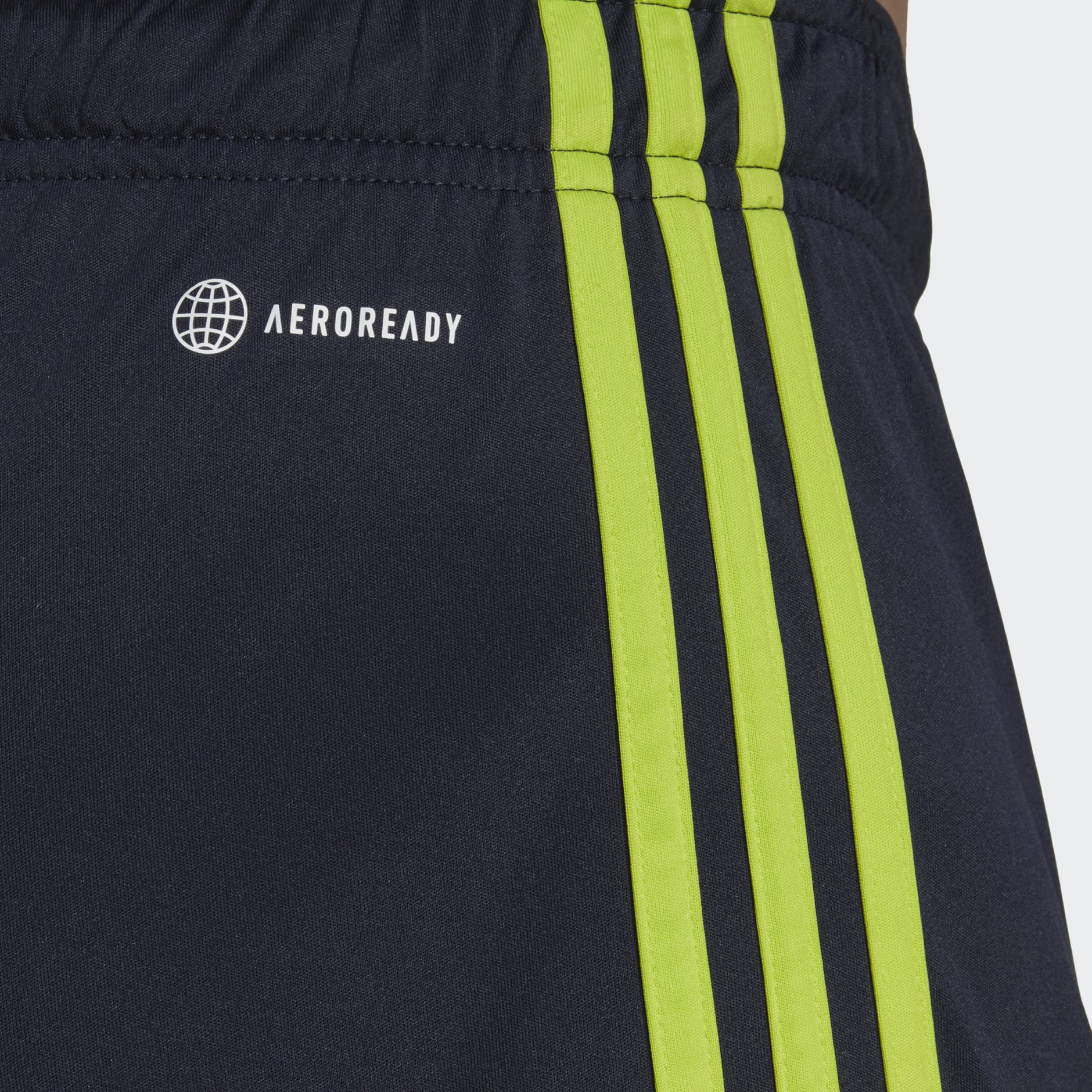 Manchester United 22/23 Third Shorts