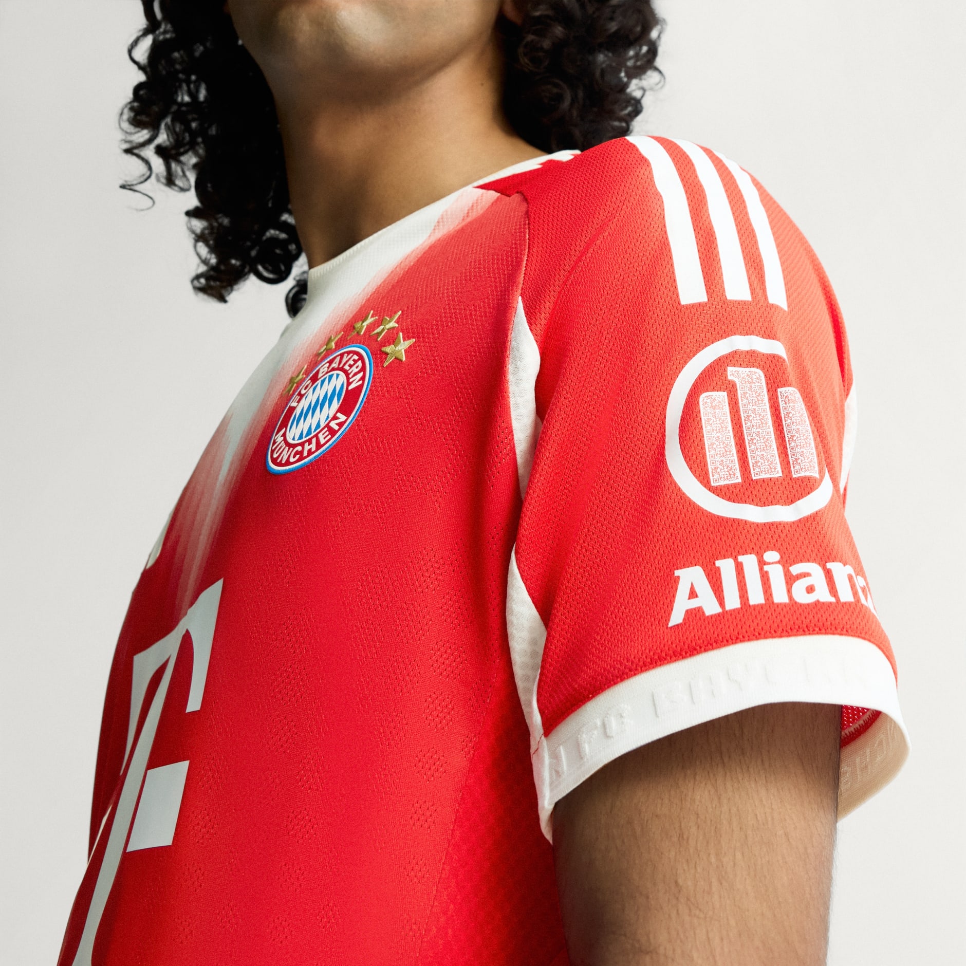 FC Bayern 25/26 Home Authentic Jersey