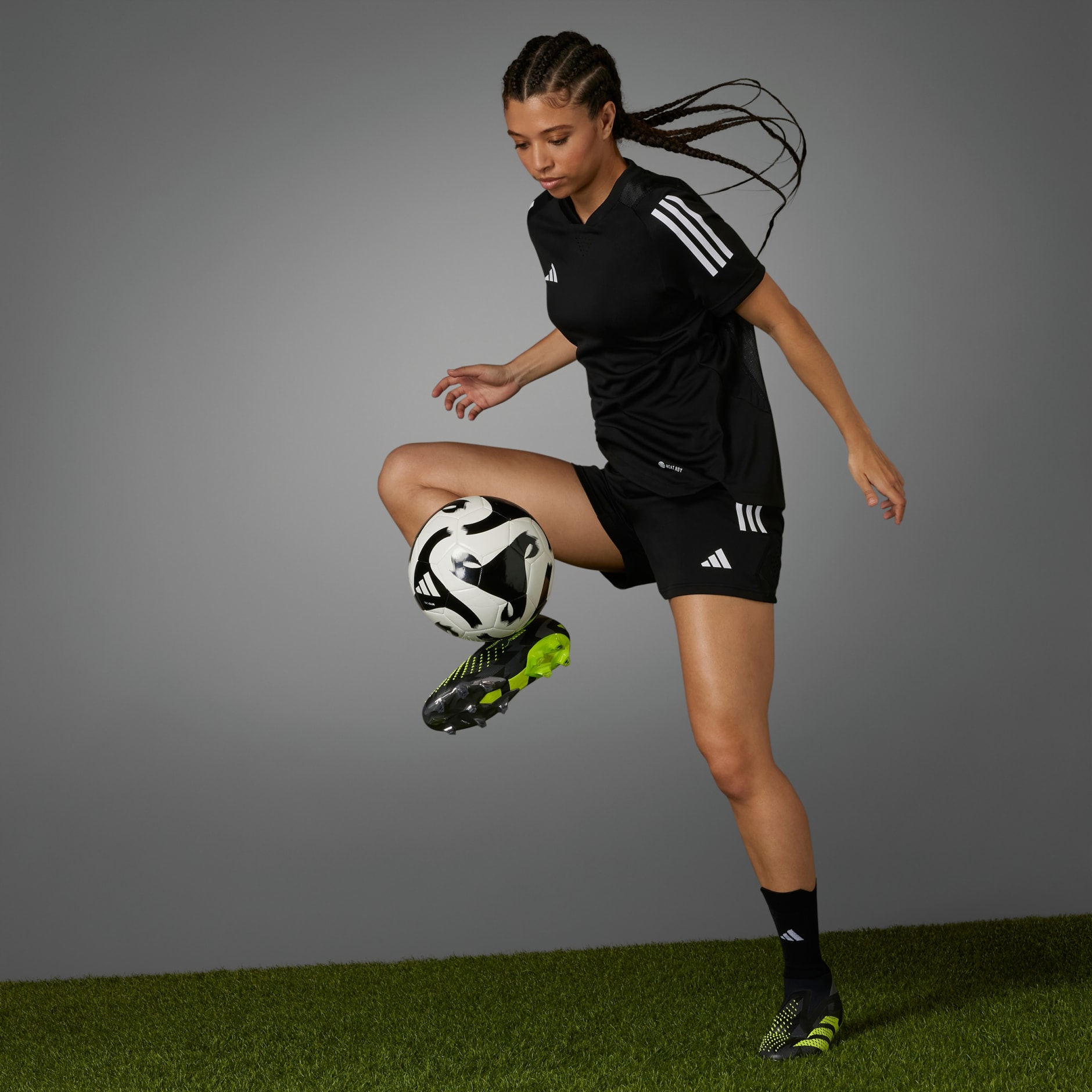 Predator Accuracy Injection+ Firm Ground Boots