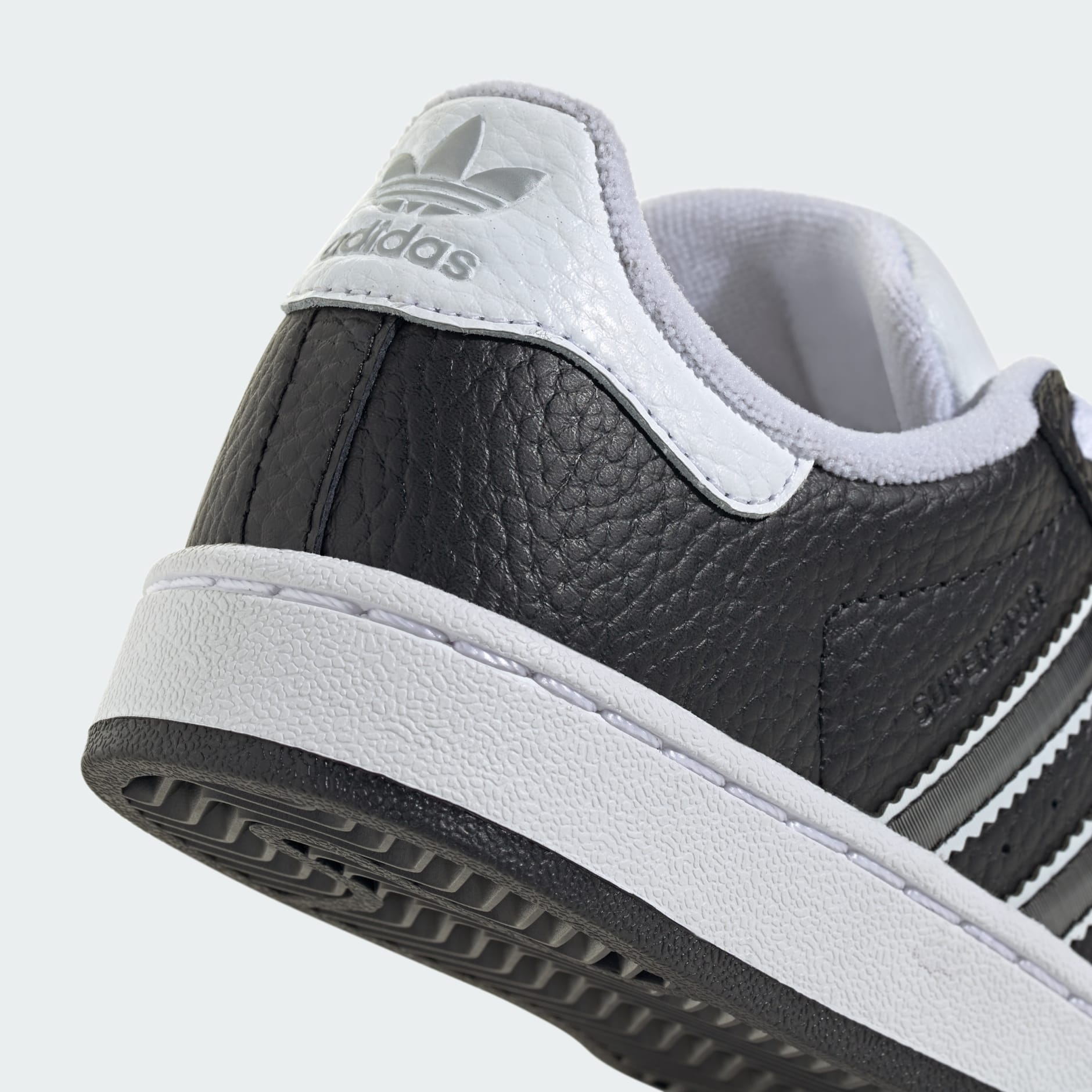 حذاء Superstar من أديداس أوريجينالز للأطفال