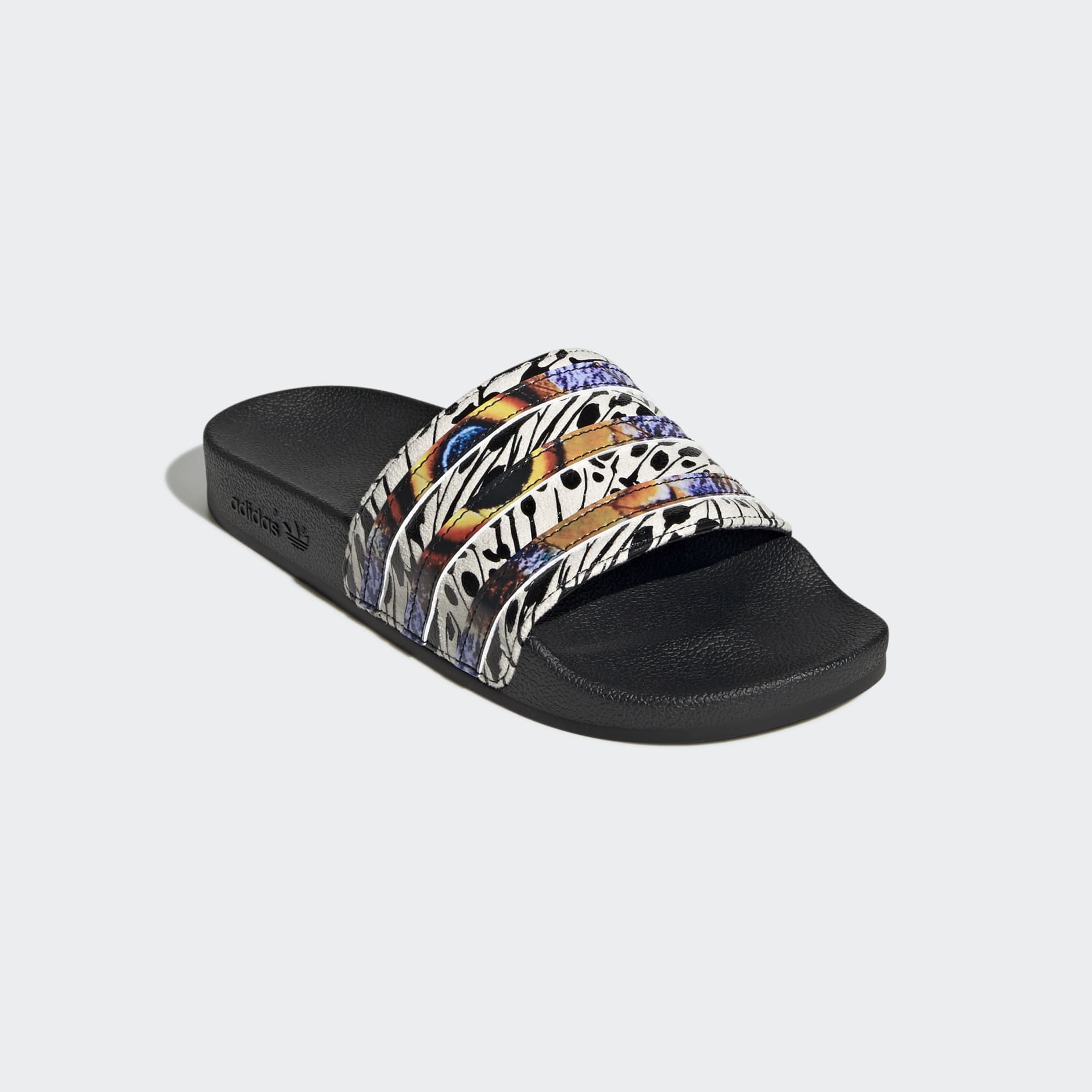 Adilette Slides