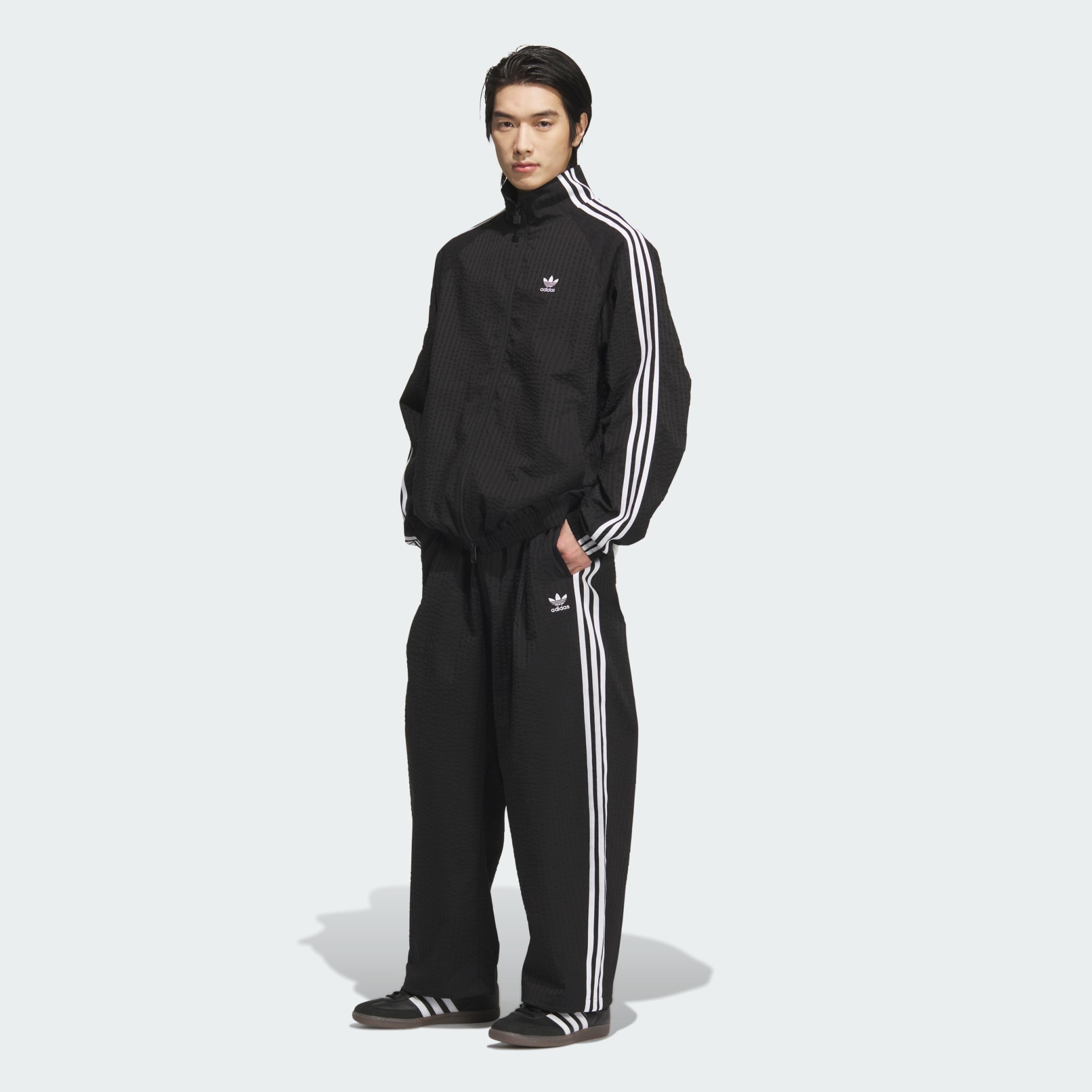 T3 SAS 香港製 OVERSIZE TRACK PANT - Black | adidas Hong Kong