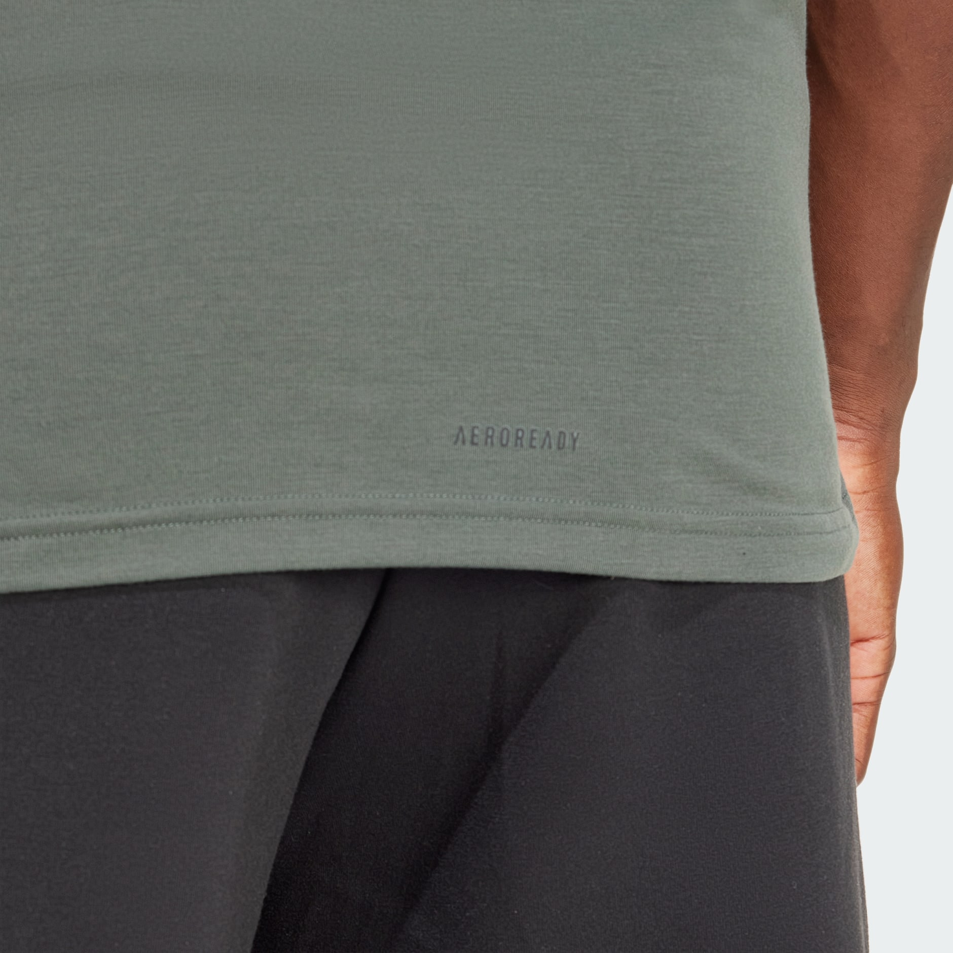 AEROREADY Designed for Training Logo Graphic Tee