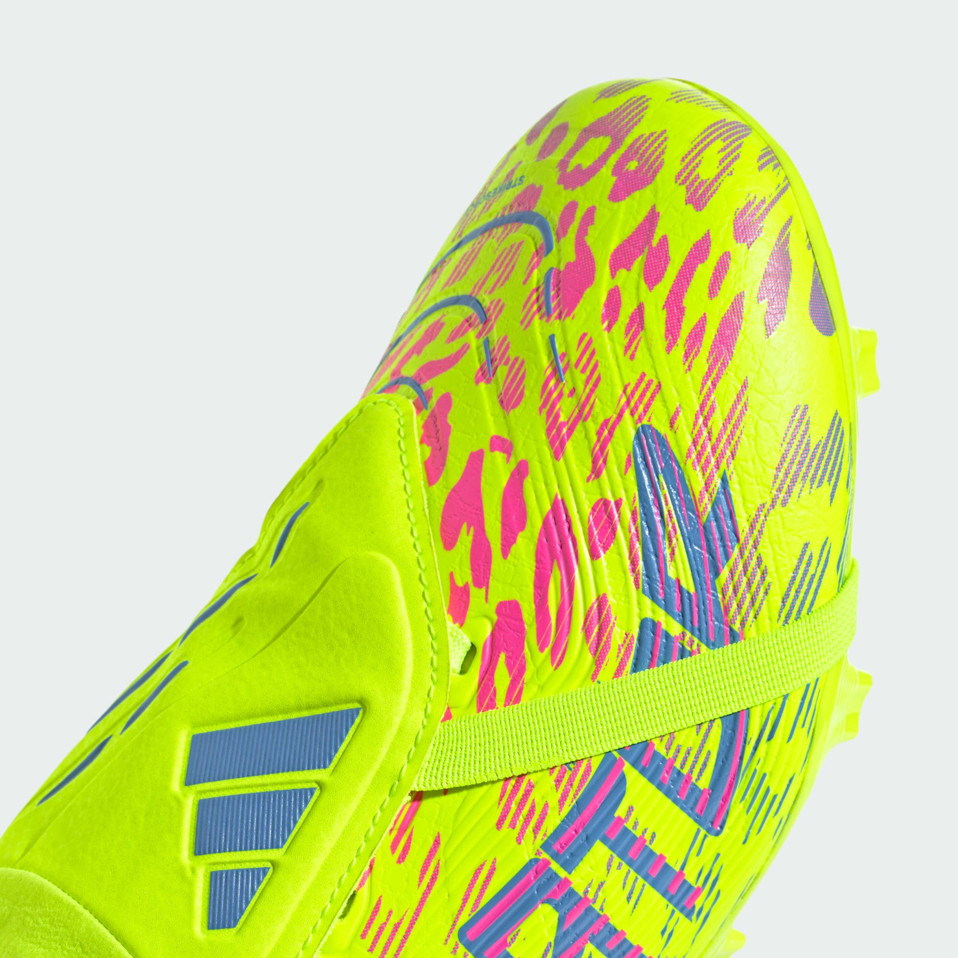 Guayos Predator League Lengüeta Plegable Terreno Firme/ Multiterreno