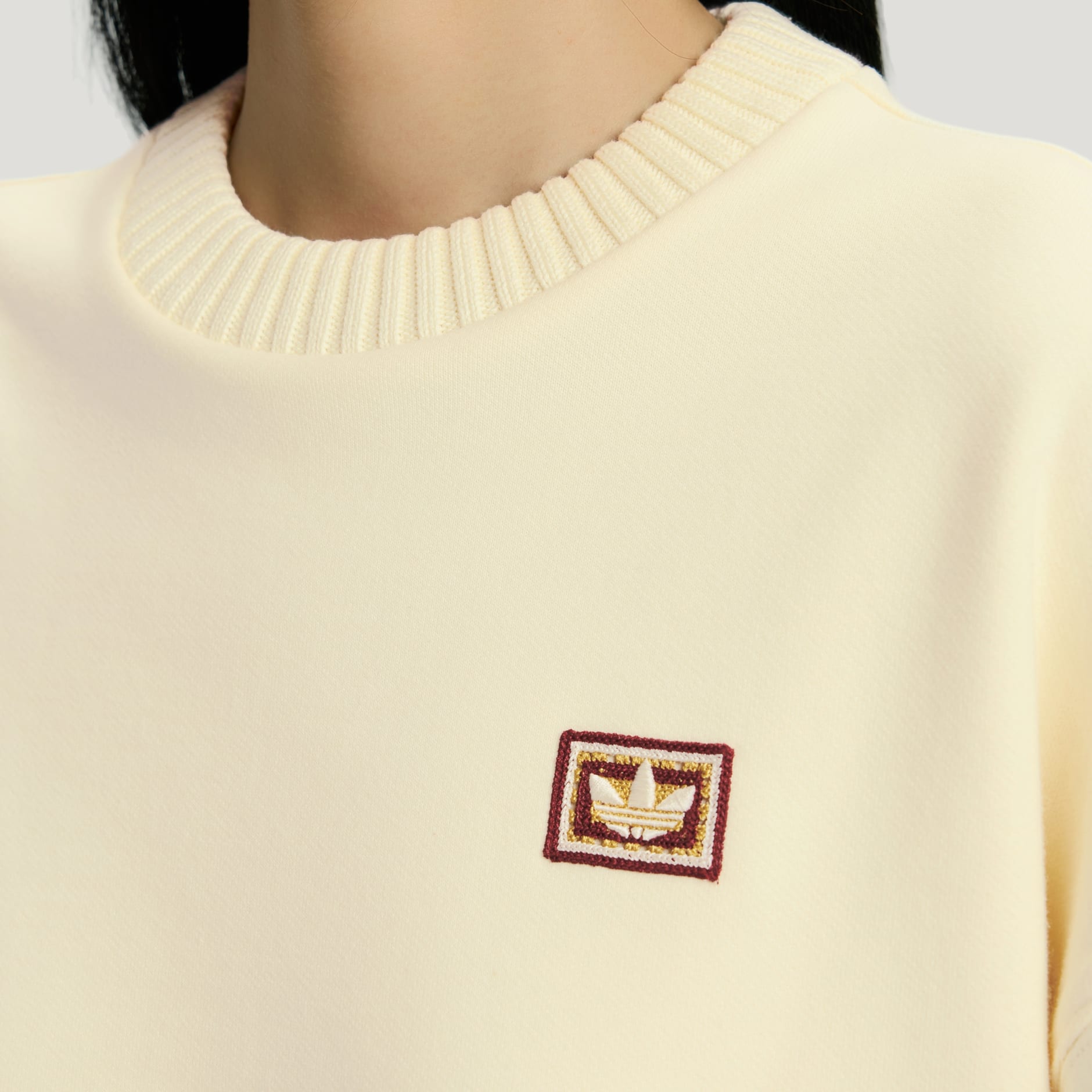 CRAFTED CREWNECK Sweatshirt