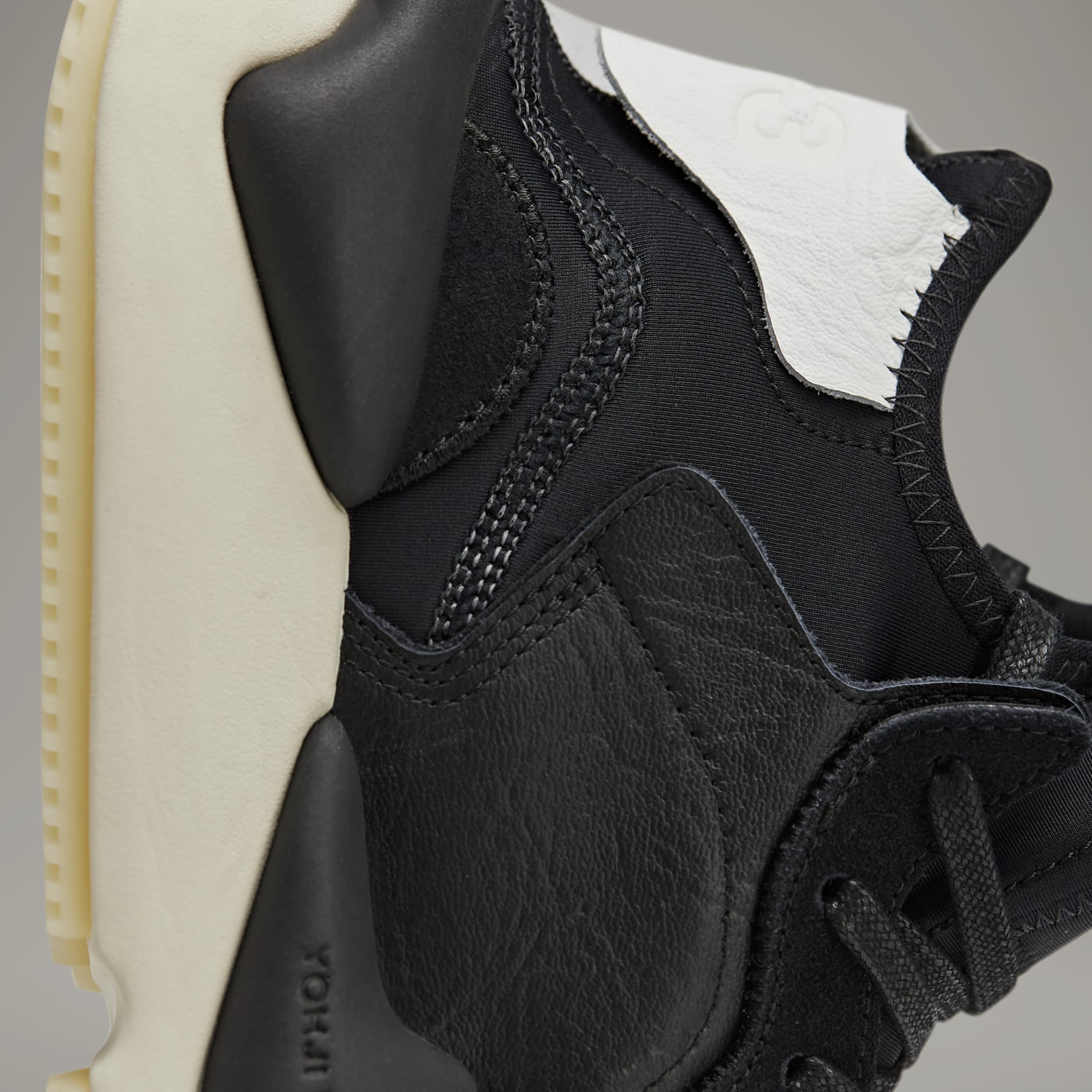 Y-3 Kaiwa Shoes