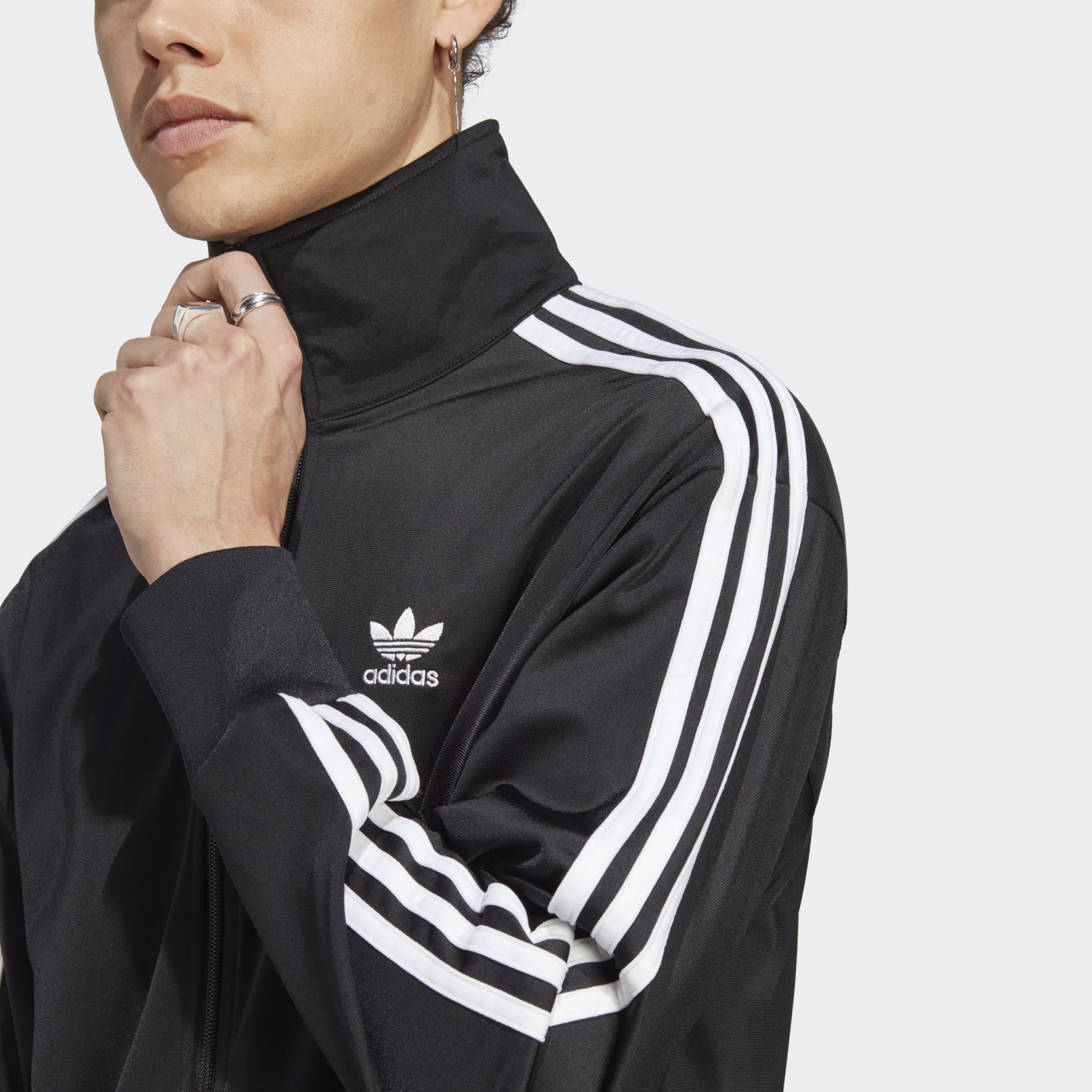 lindre Addition nedsænket Men's Clothing - Adicolor Classics Firebird Track Jacket - Black | adidas  Oman