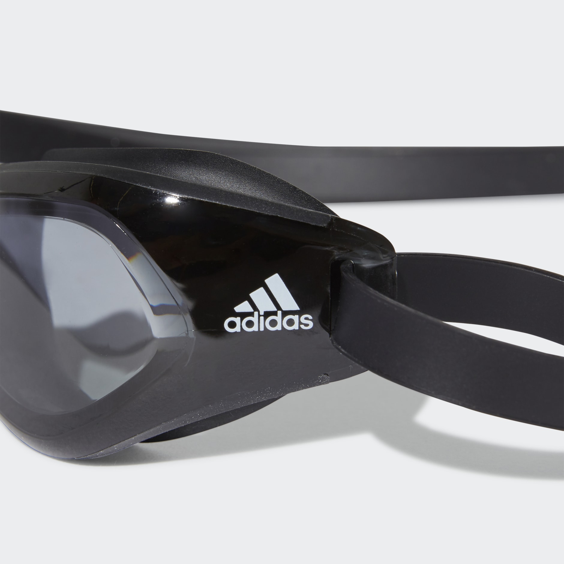persistar comfort unmirrored swim goggle