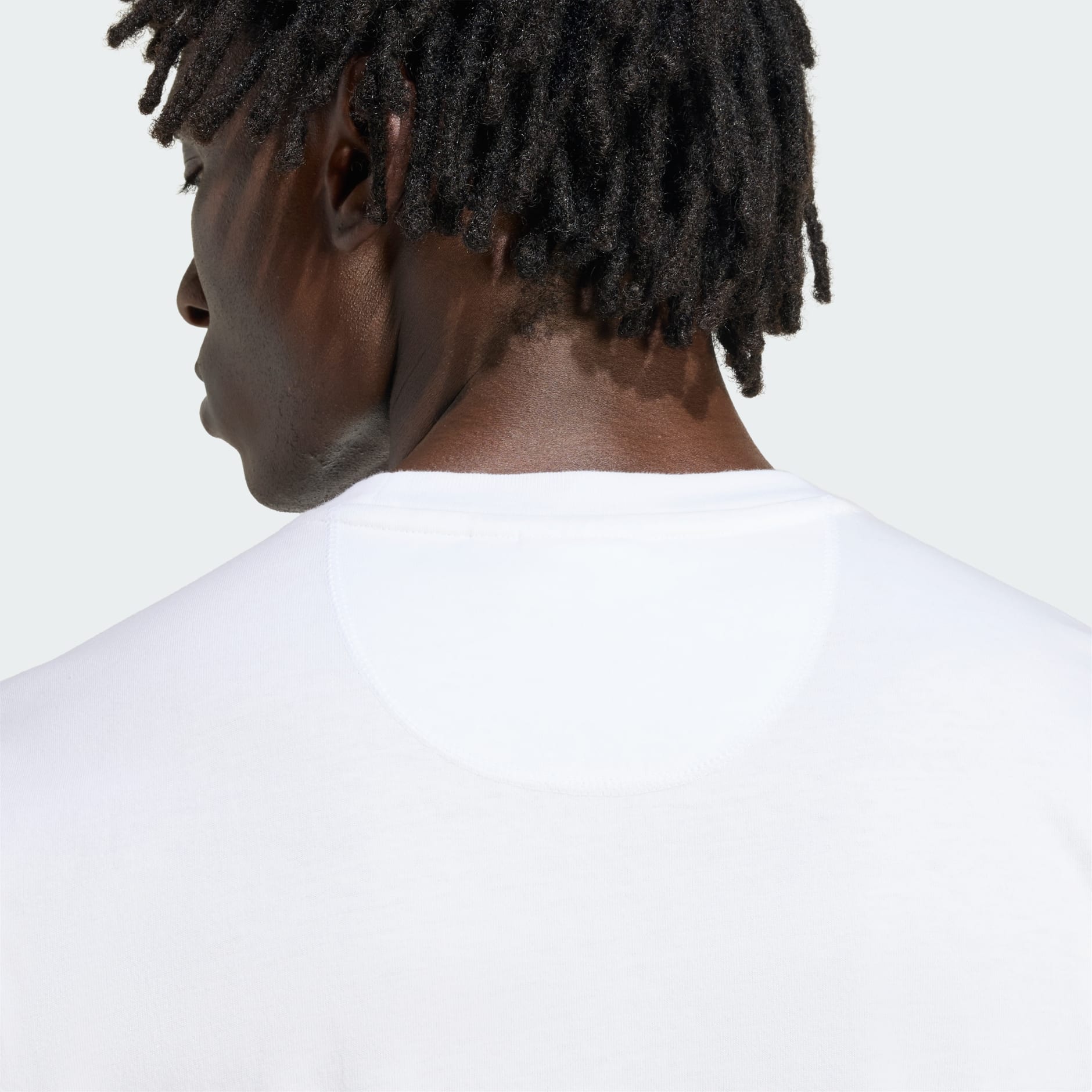 Majica &scaron;irokog kroja za mu&scaron;karce Adidas_Marvel_Doom