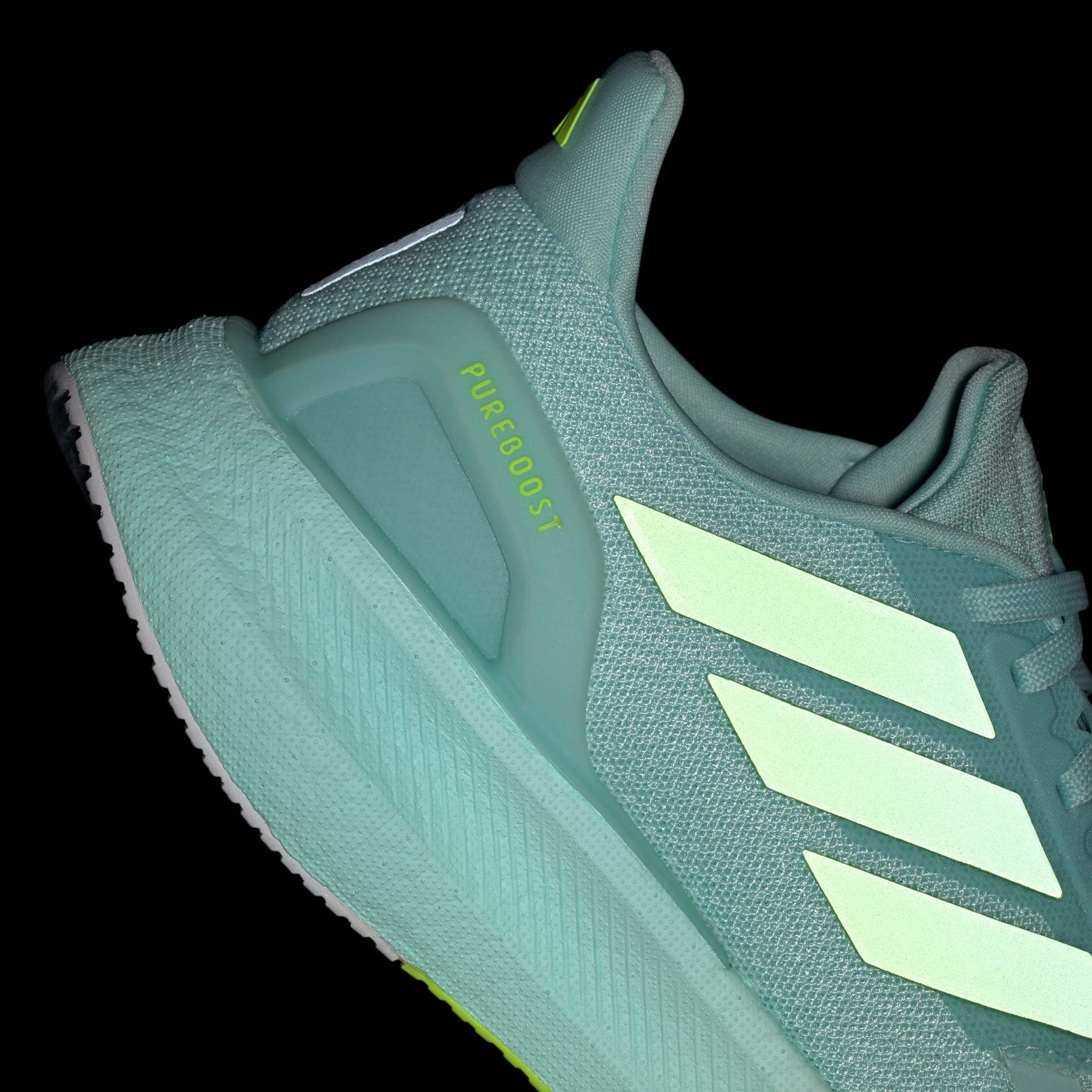 Pantofi de alergare Pureboost 5