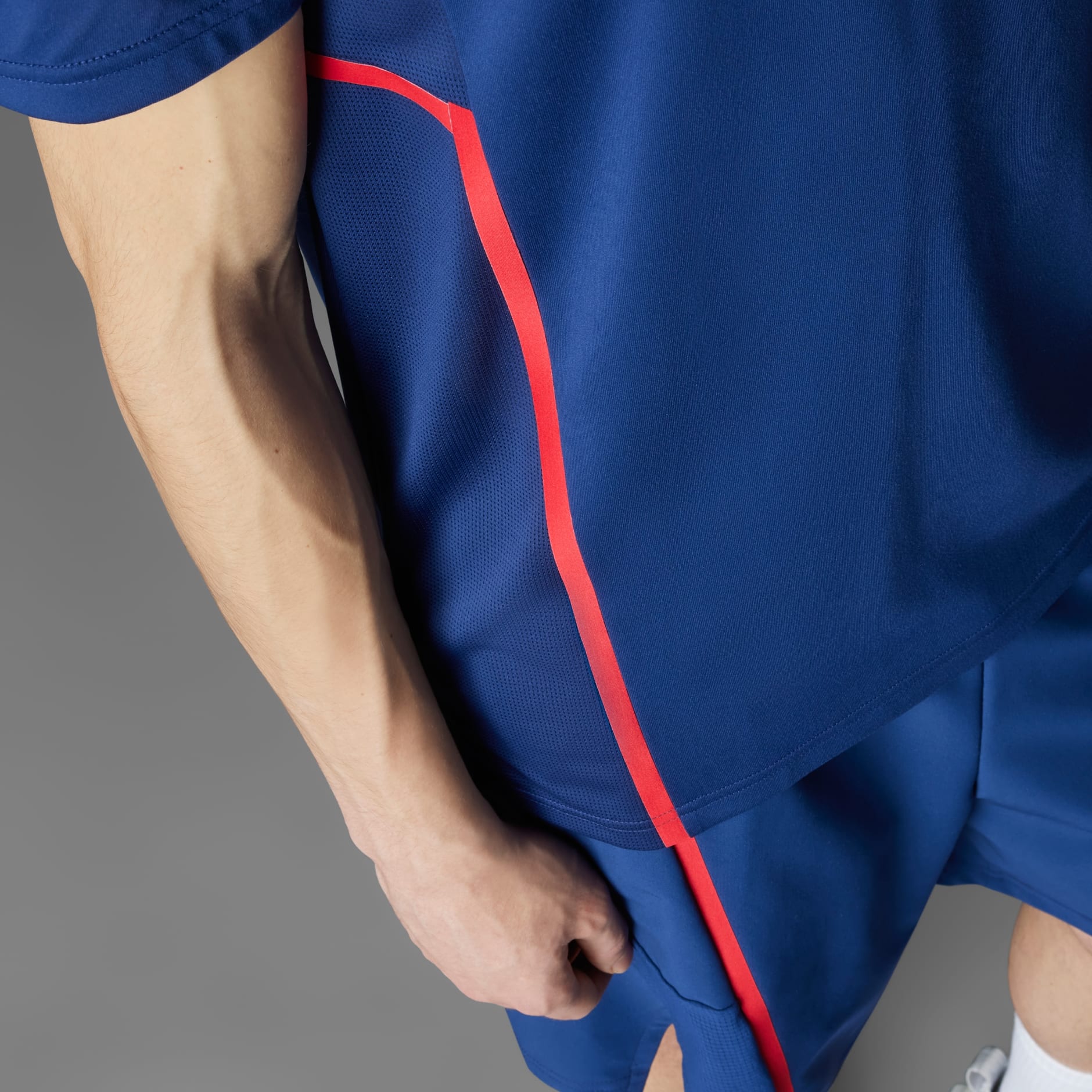 Designed-for-Training Legacy Tee