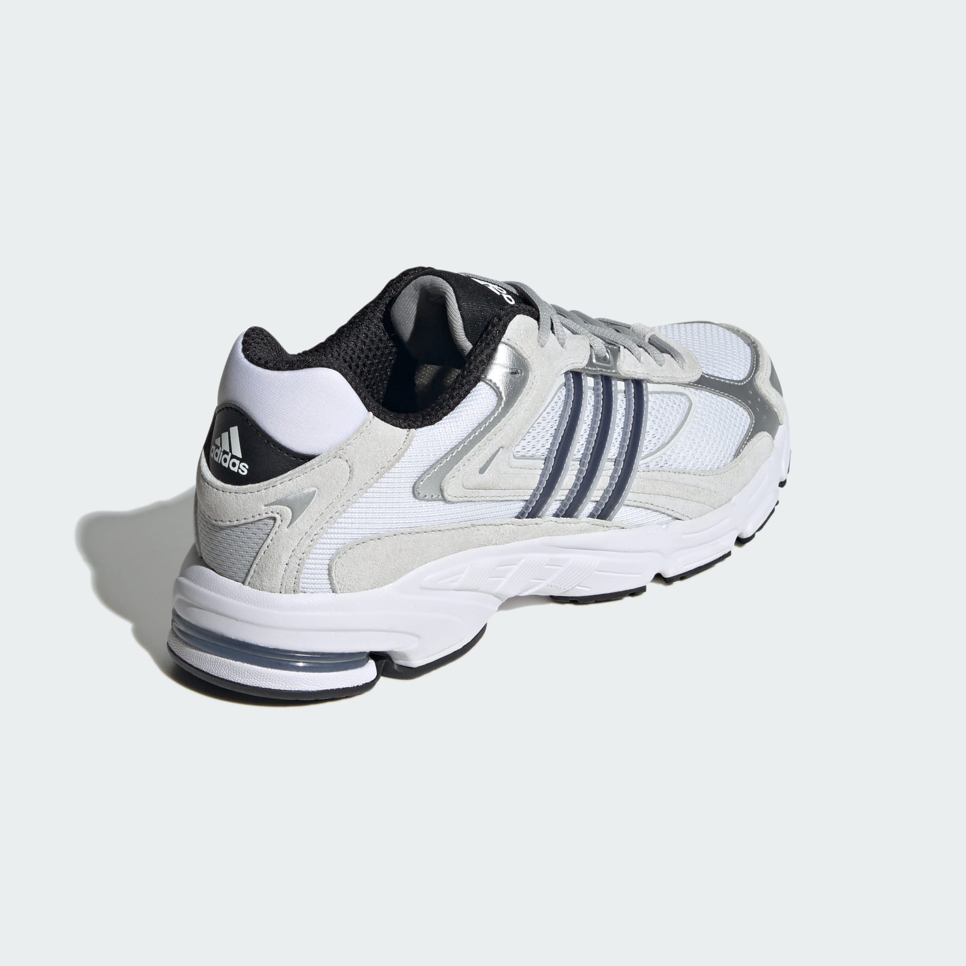 - White CL Men\'s | Shoes Oman - adidas Response Shoes