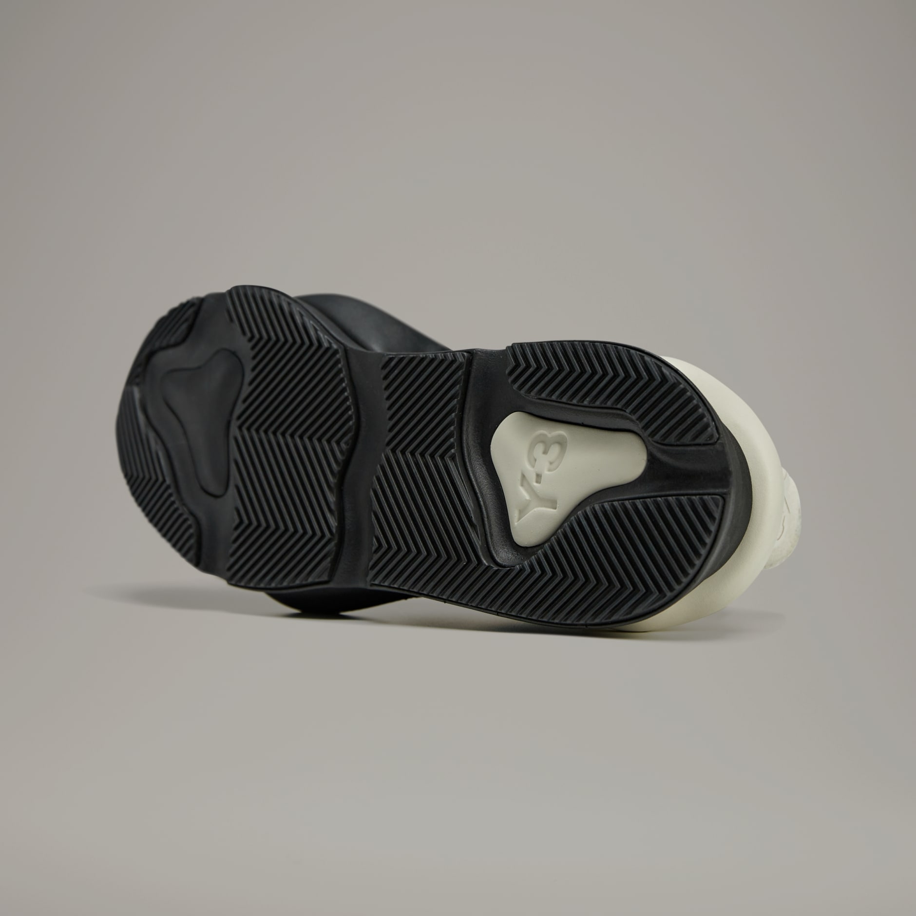 Shoes - Y-3 Kaiwa - Black | adidas South Africa