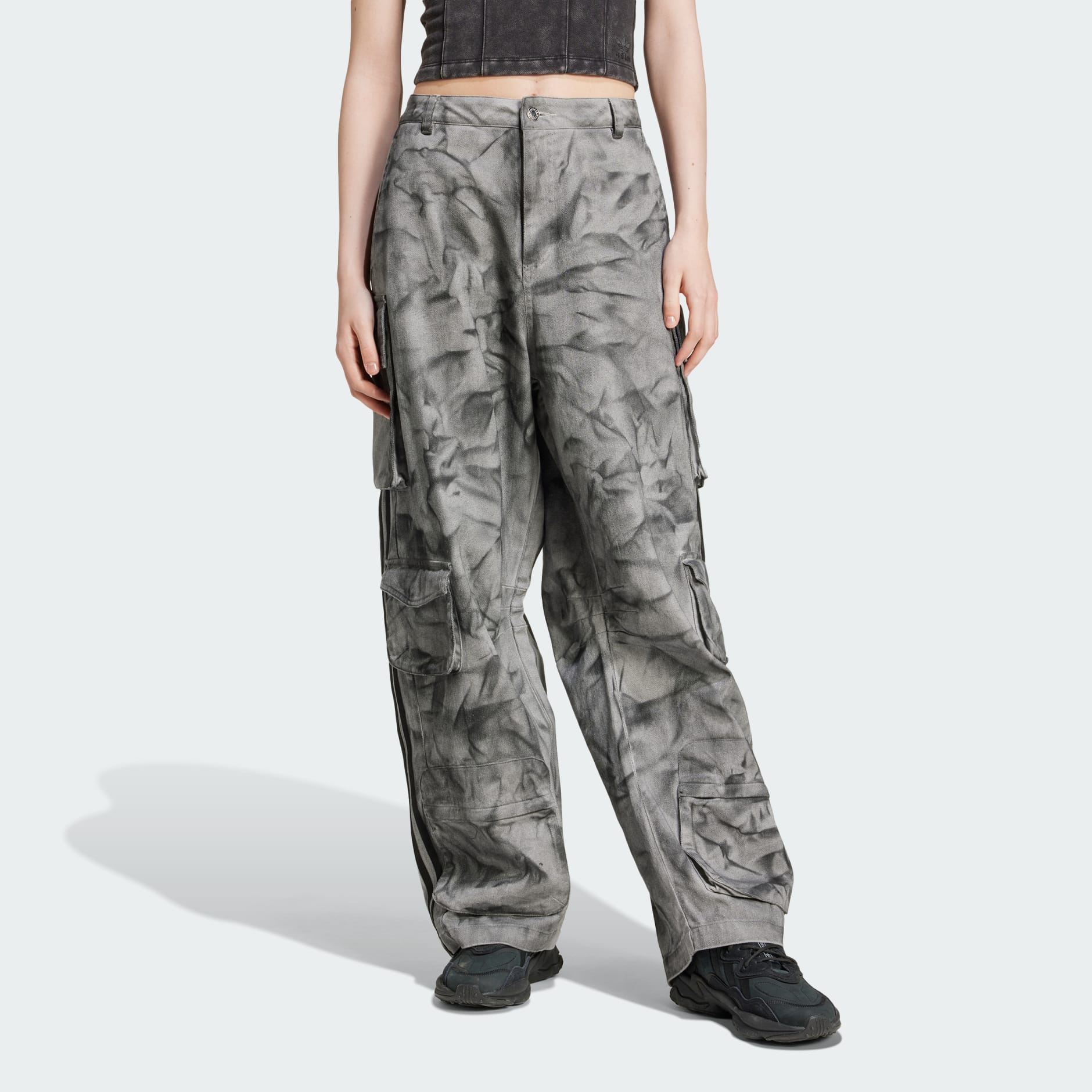新品24 Adidasマルチポケット カーゴパンツ IW5537 Premium XXL Cargo Pants - Grey | adidas Hong Kong