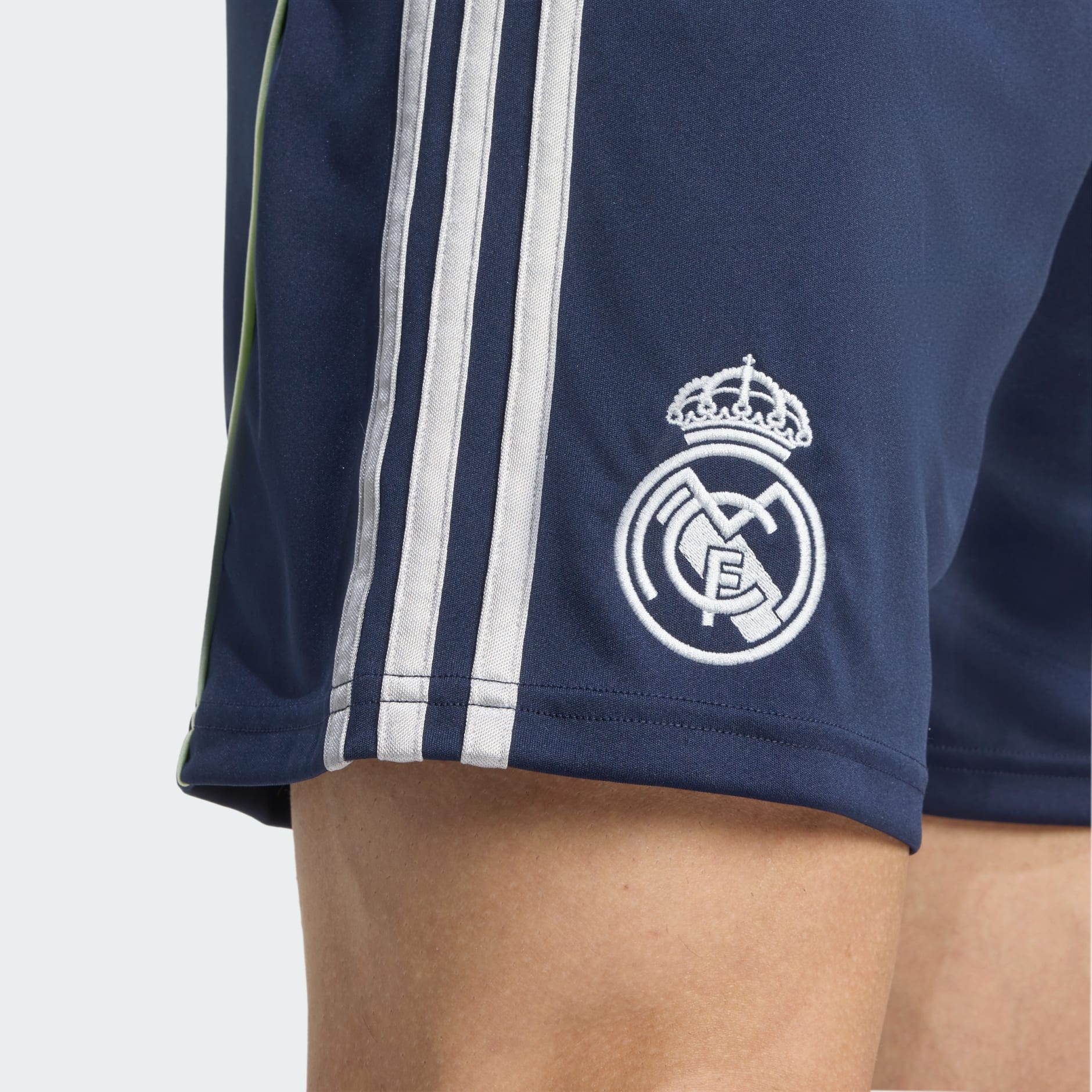 Real Madrid 25/26 Away Shorts