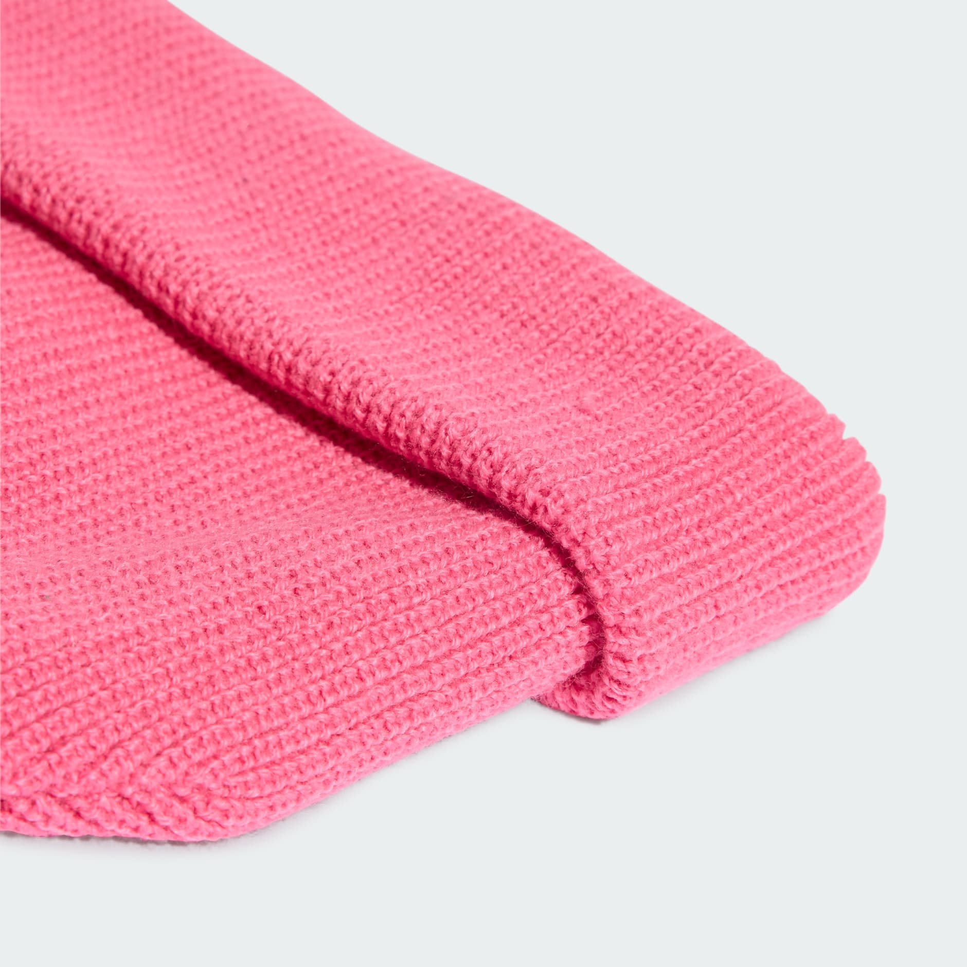 قبعة صغيرة للأطفال